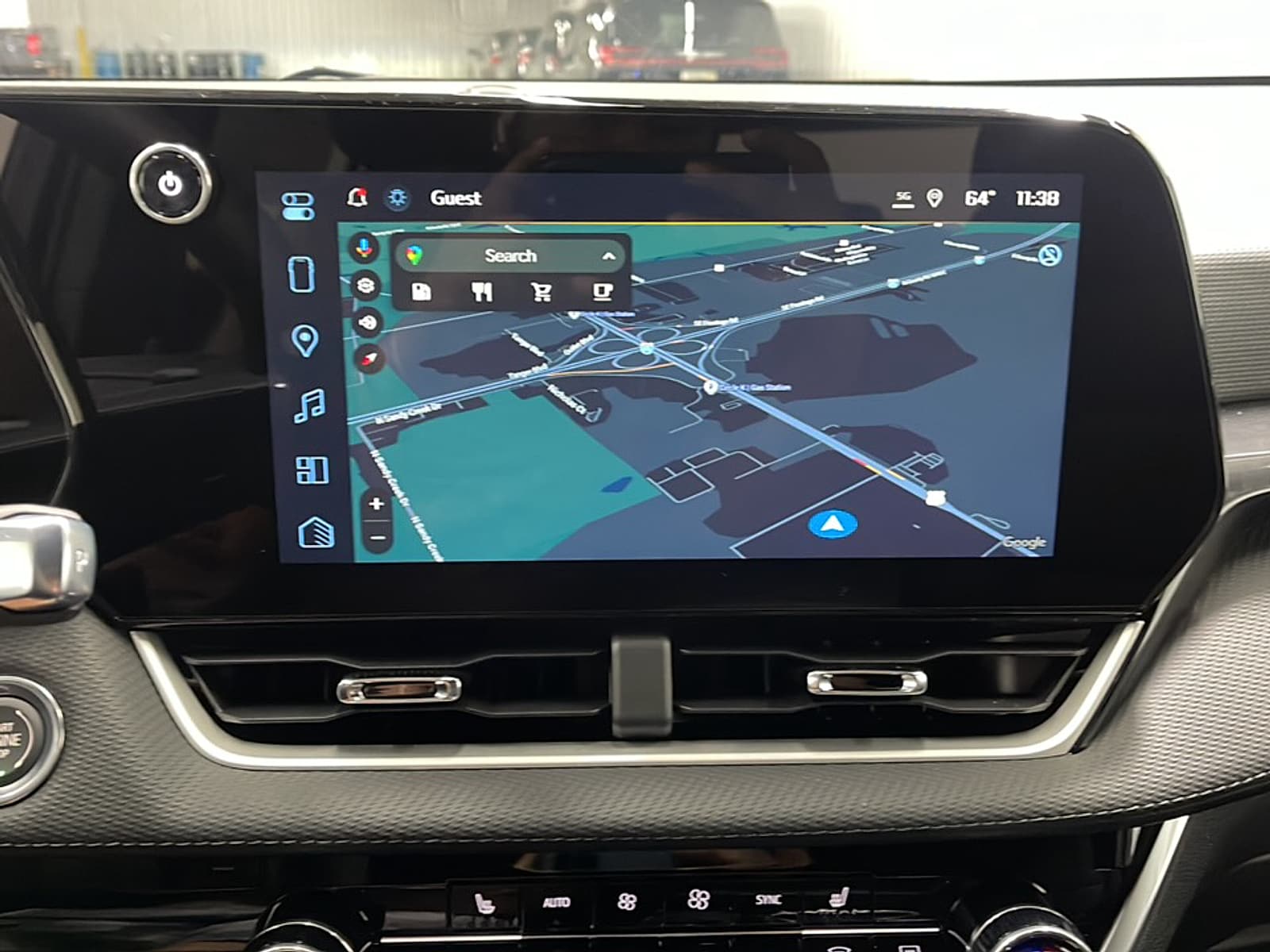 2027 Chevrolet Equinox LT - Photo 9