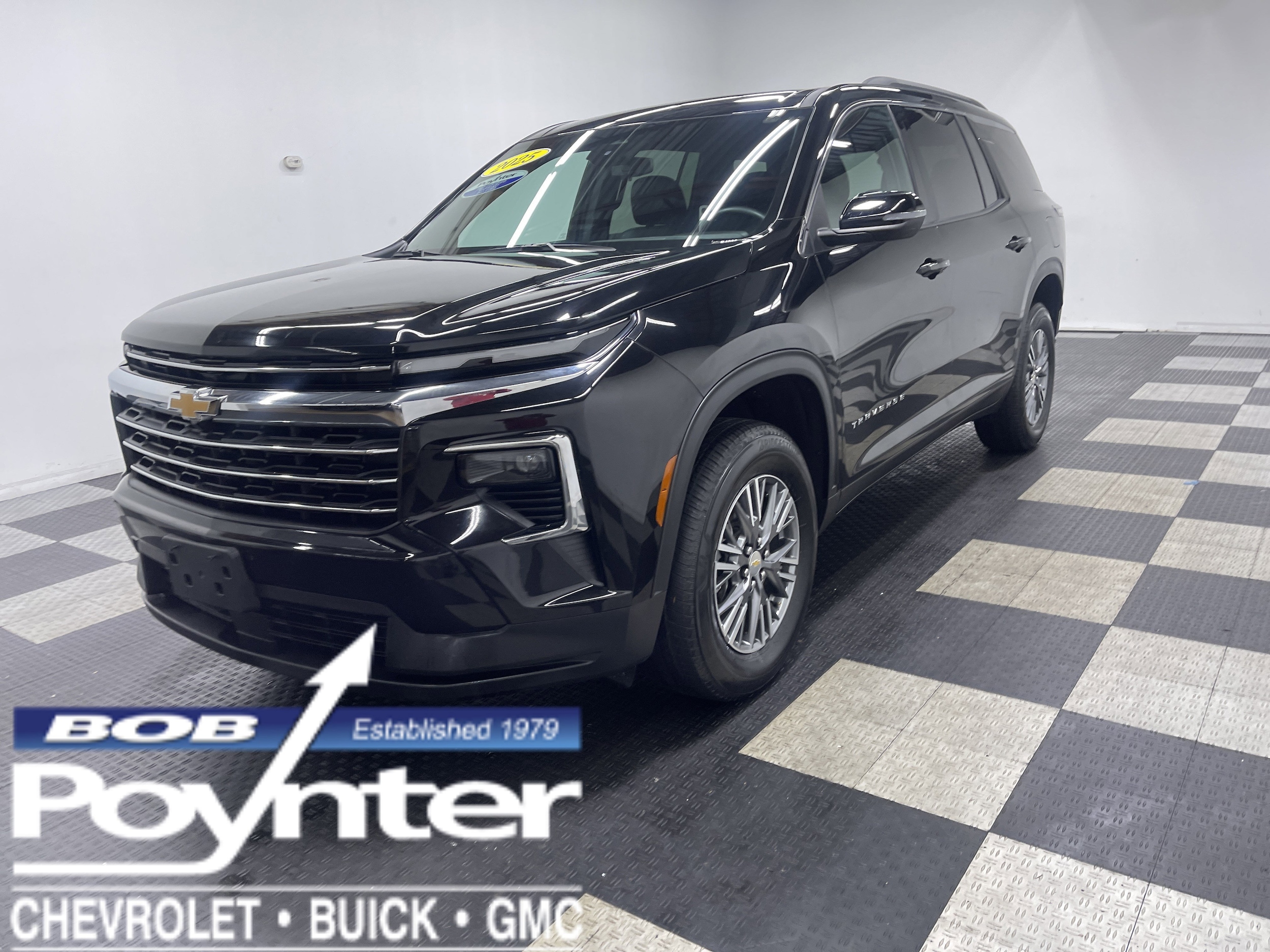 2025 Chevrolet Traverse SUV 