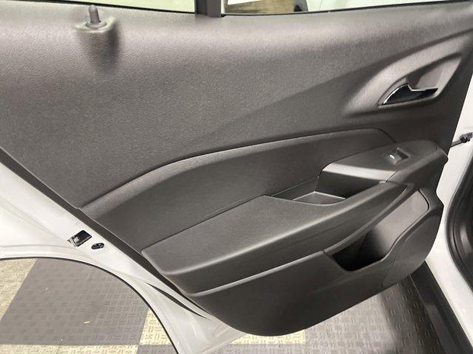 2026 Chevrolet Trax LT - Photo 11