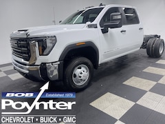 2026 GMC Sierra 3500 HD Chassis Cab Pro Truck