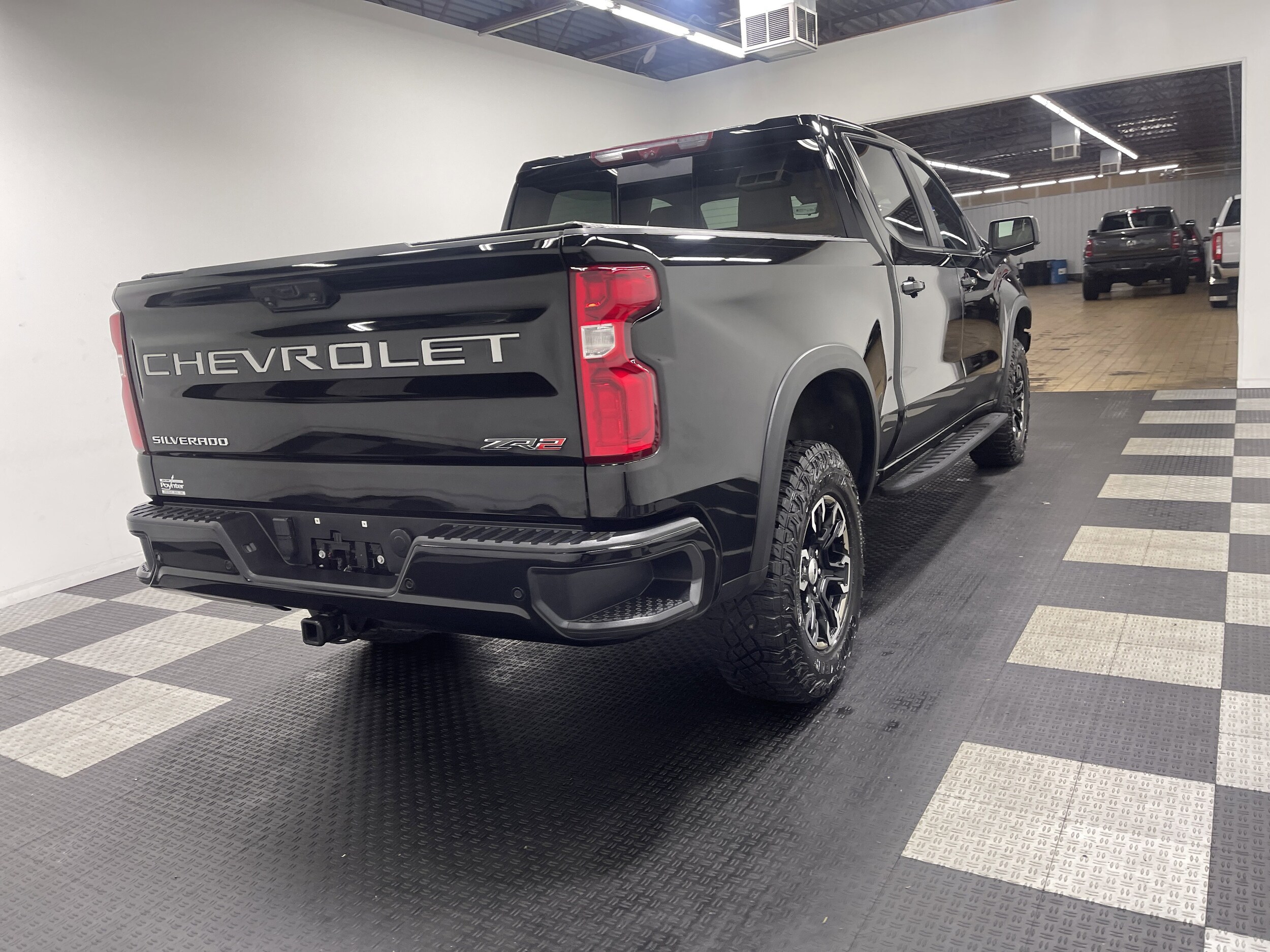 2023 Chevrolet Silverado 1500 ZR2 photo 3