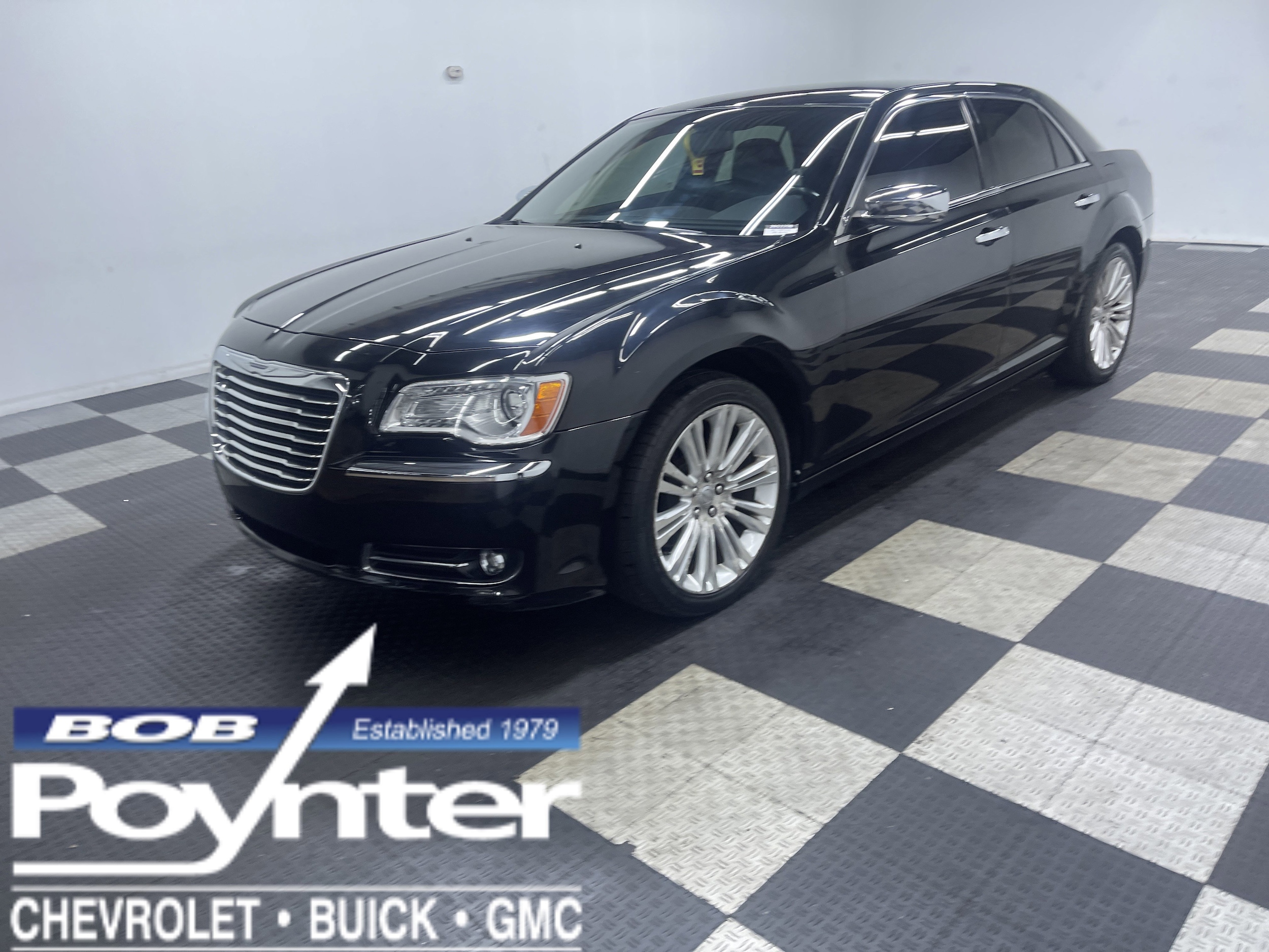 2011 Chrysler 300 Limited's photo