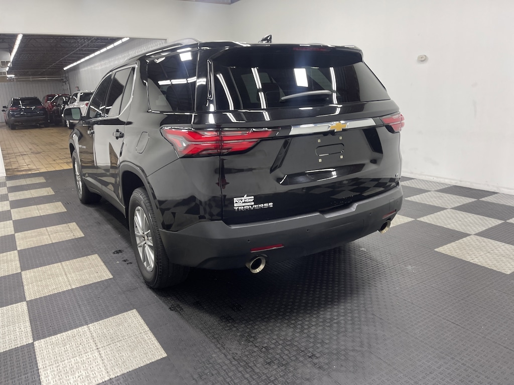 Used 2022 Chevrolet Traverse LT Leather SUV