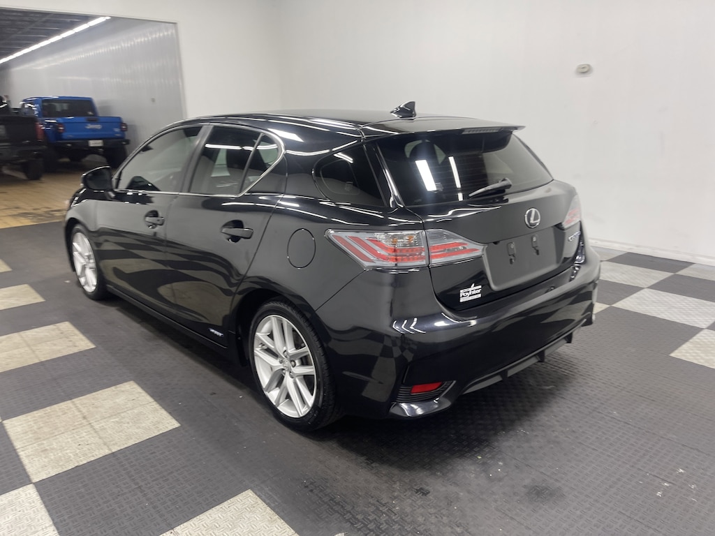 Used 2017 Lexus CT 200h Hatchback