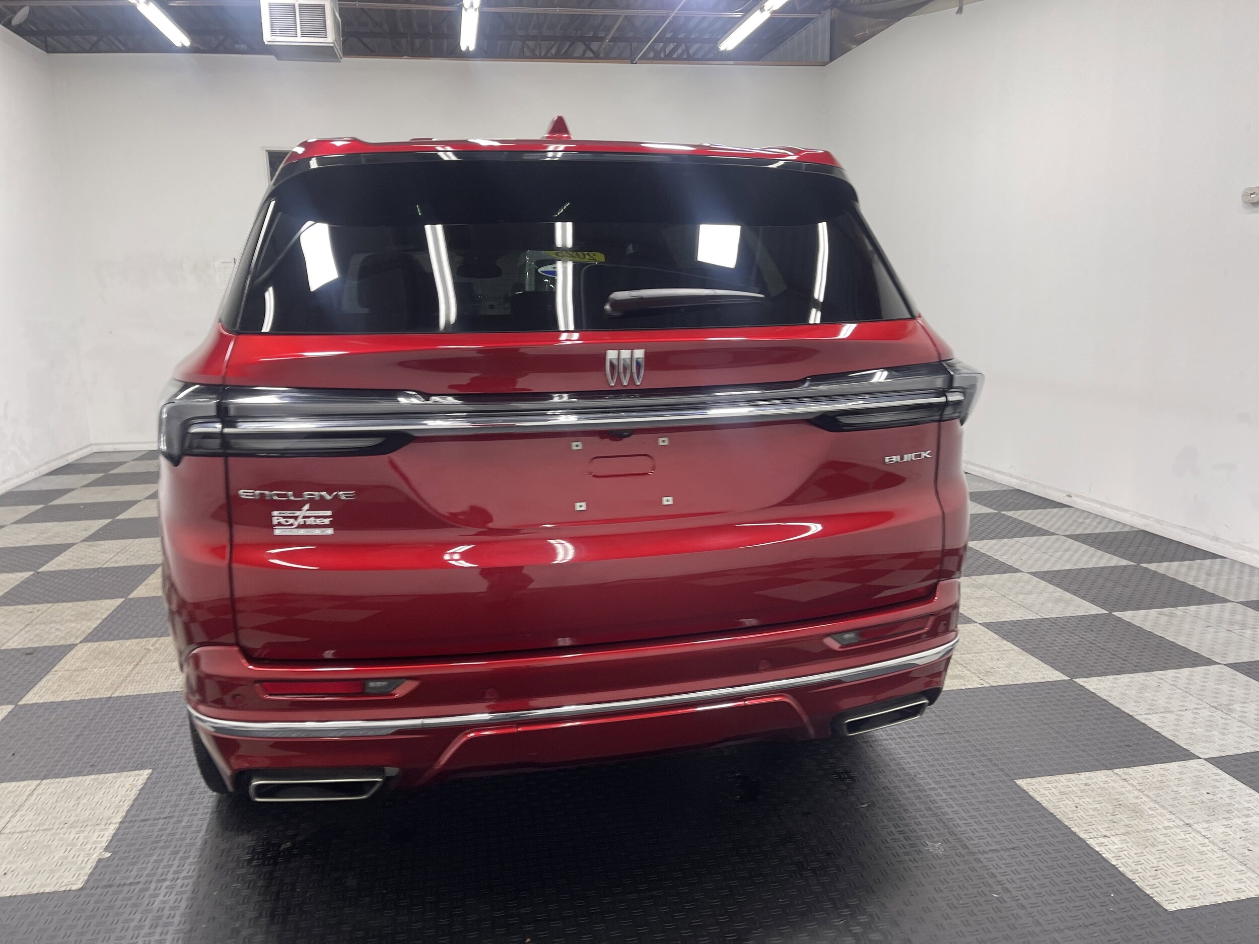 2025 Buick Enclave Avenir photo 3