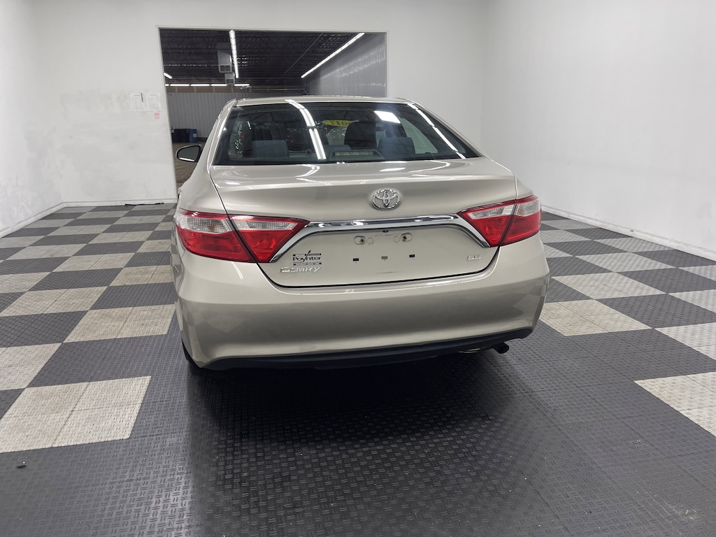 Used 2017 Toyota Camry XLE