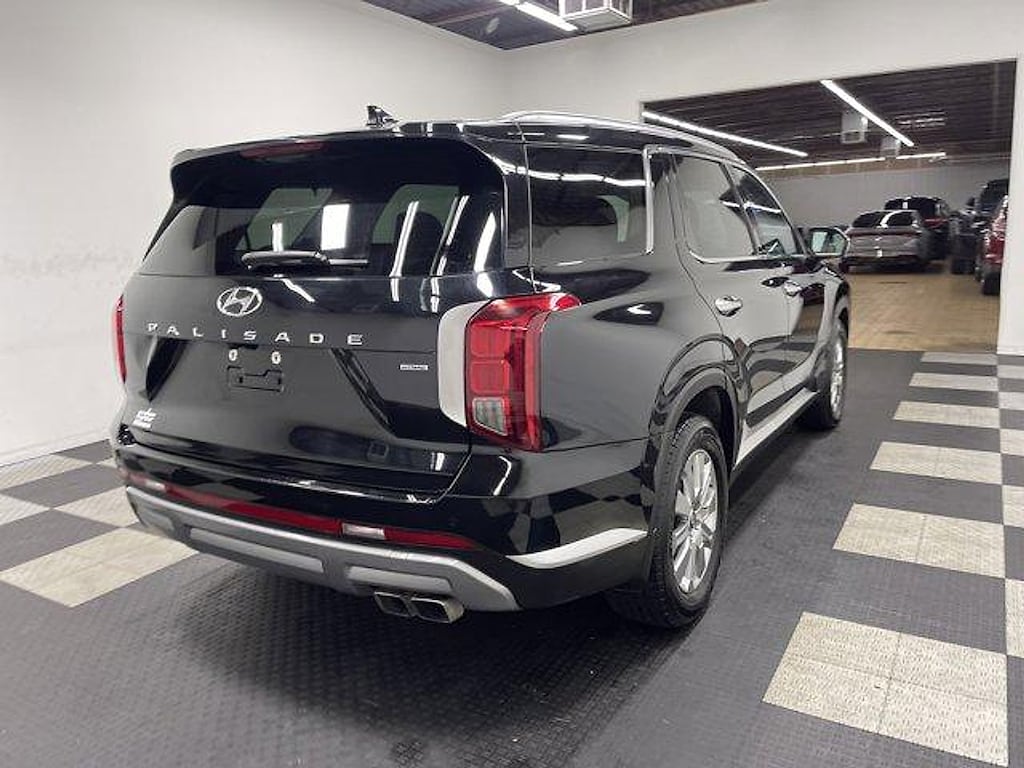 Used 2023 Hyundai Palisade SEL SUV