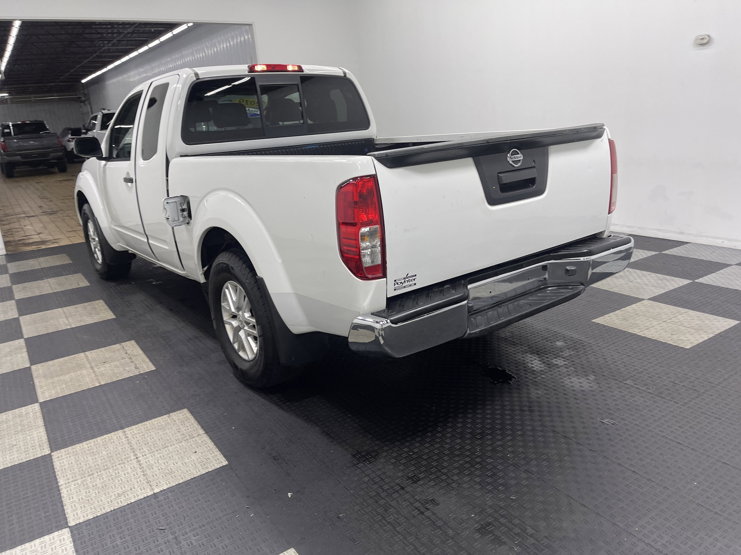 Used 2019 Nissan Frontier SV with VIN 1N6BD0CT9KN727238 for sale in Seymour, IN