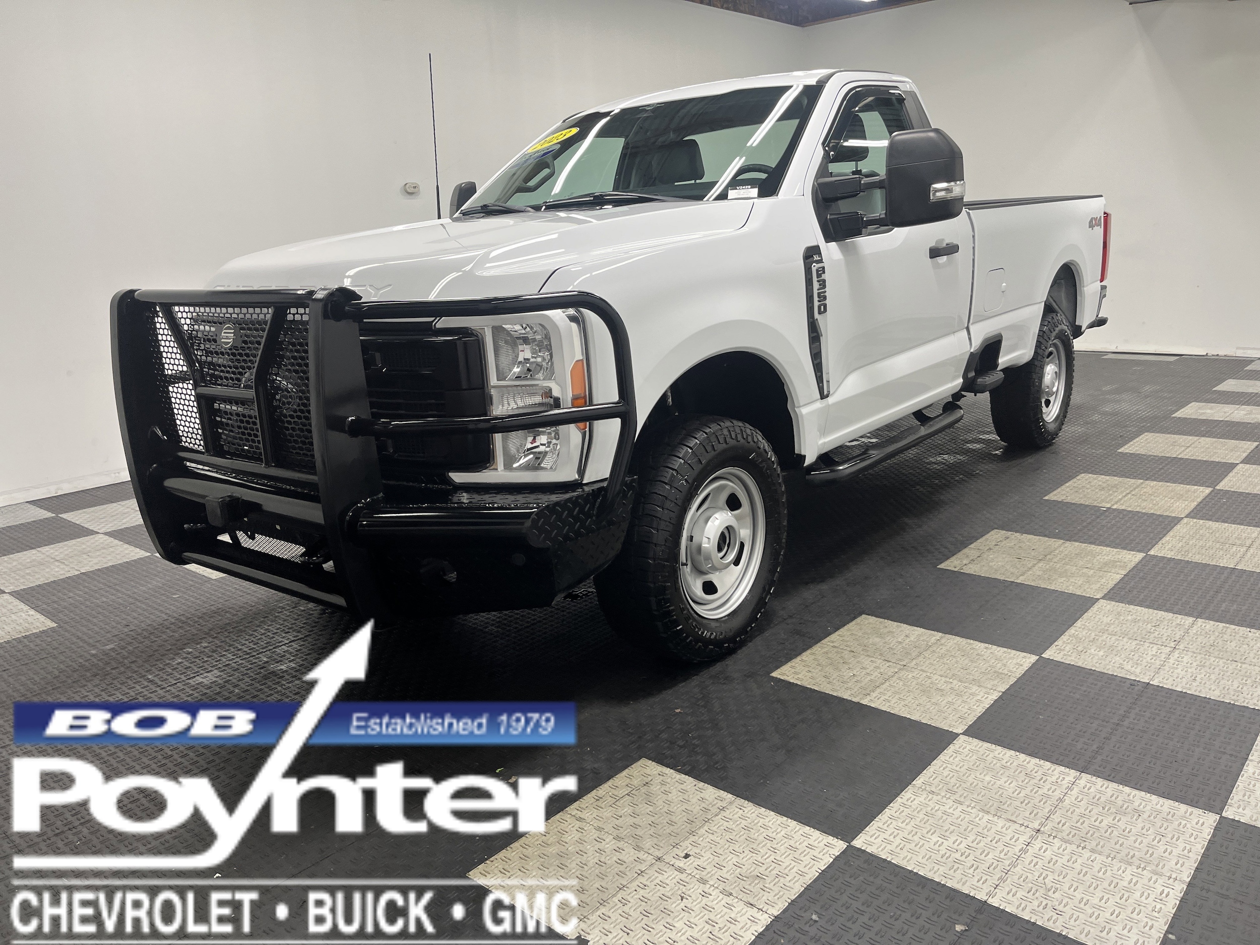 2023 Ford F-350 Super Duty XL's photo