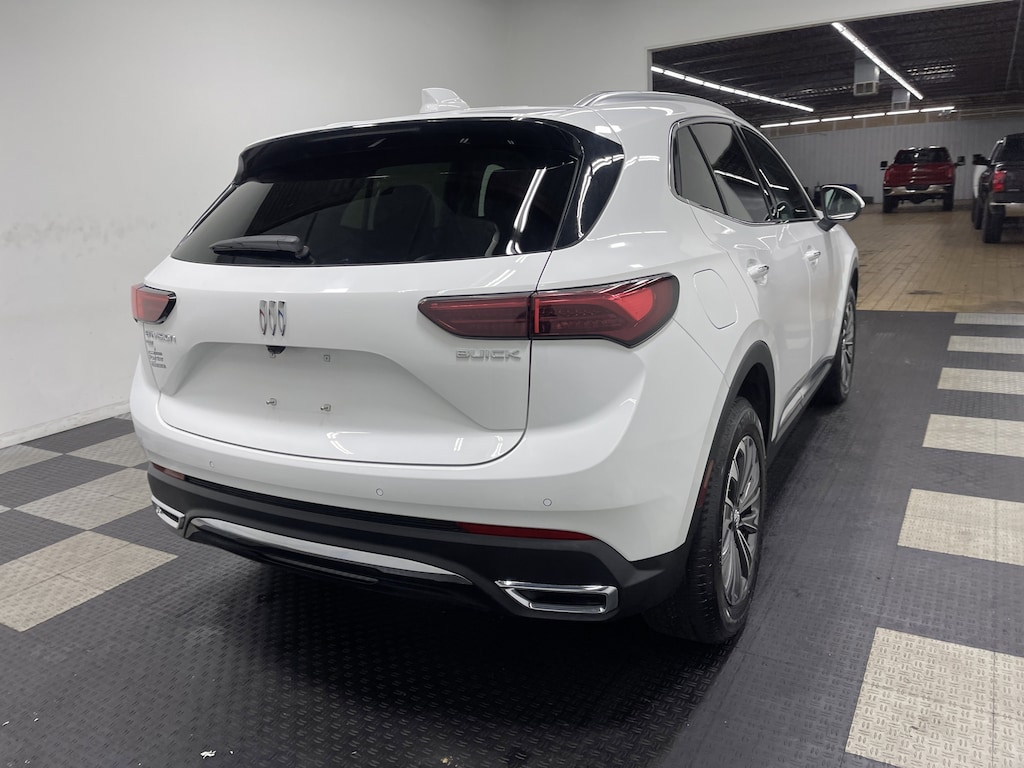 Used 2024 Buick Envision Preferred SUV