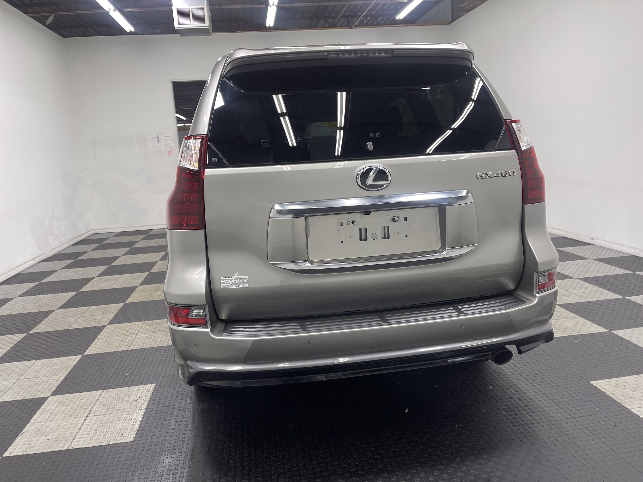 2022 Lexus GX 460 Premium photo 3