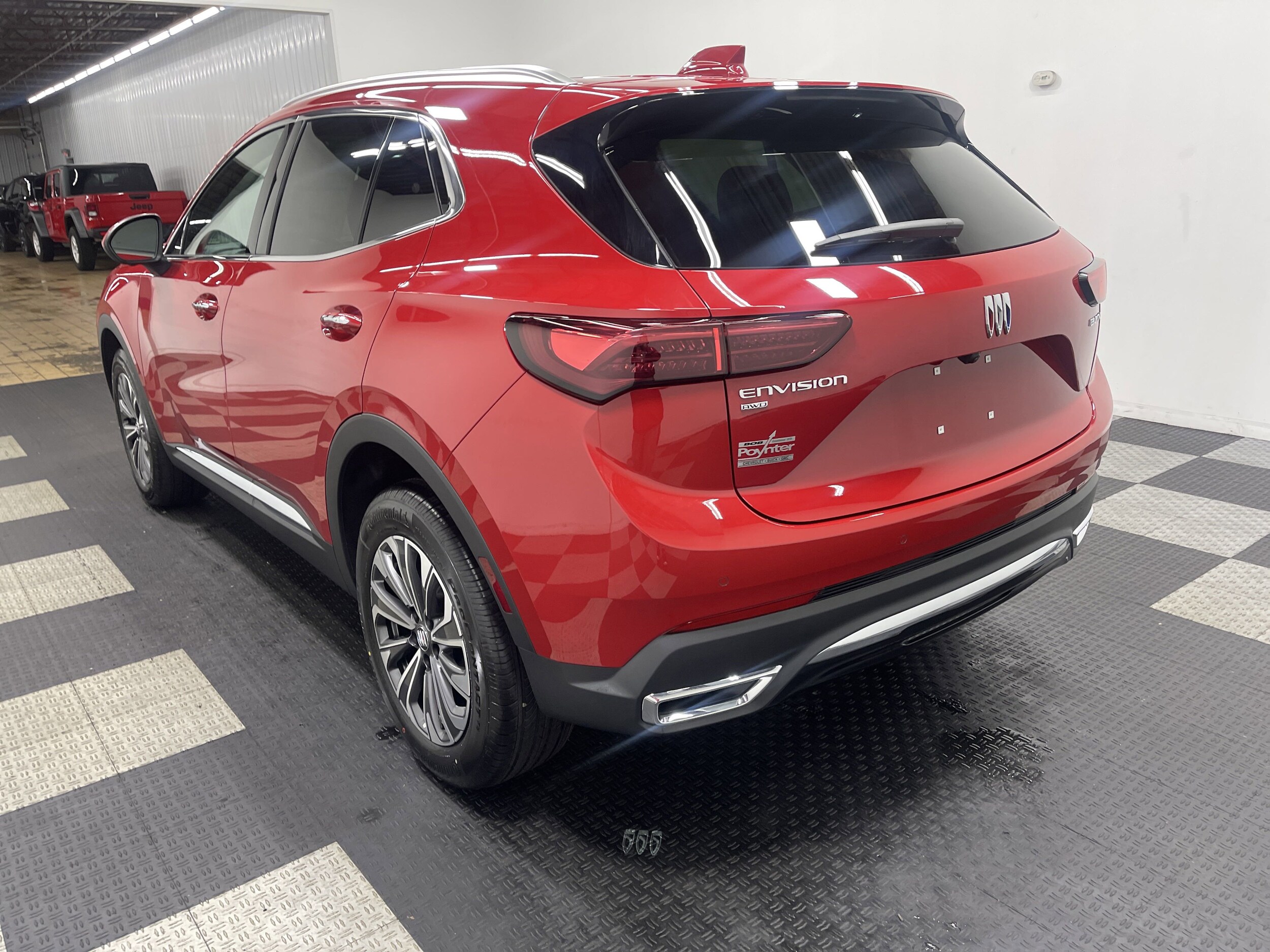2025 Buick Envision Preferred photo 2