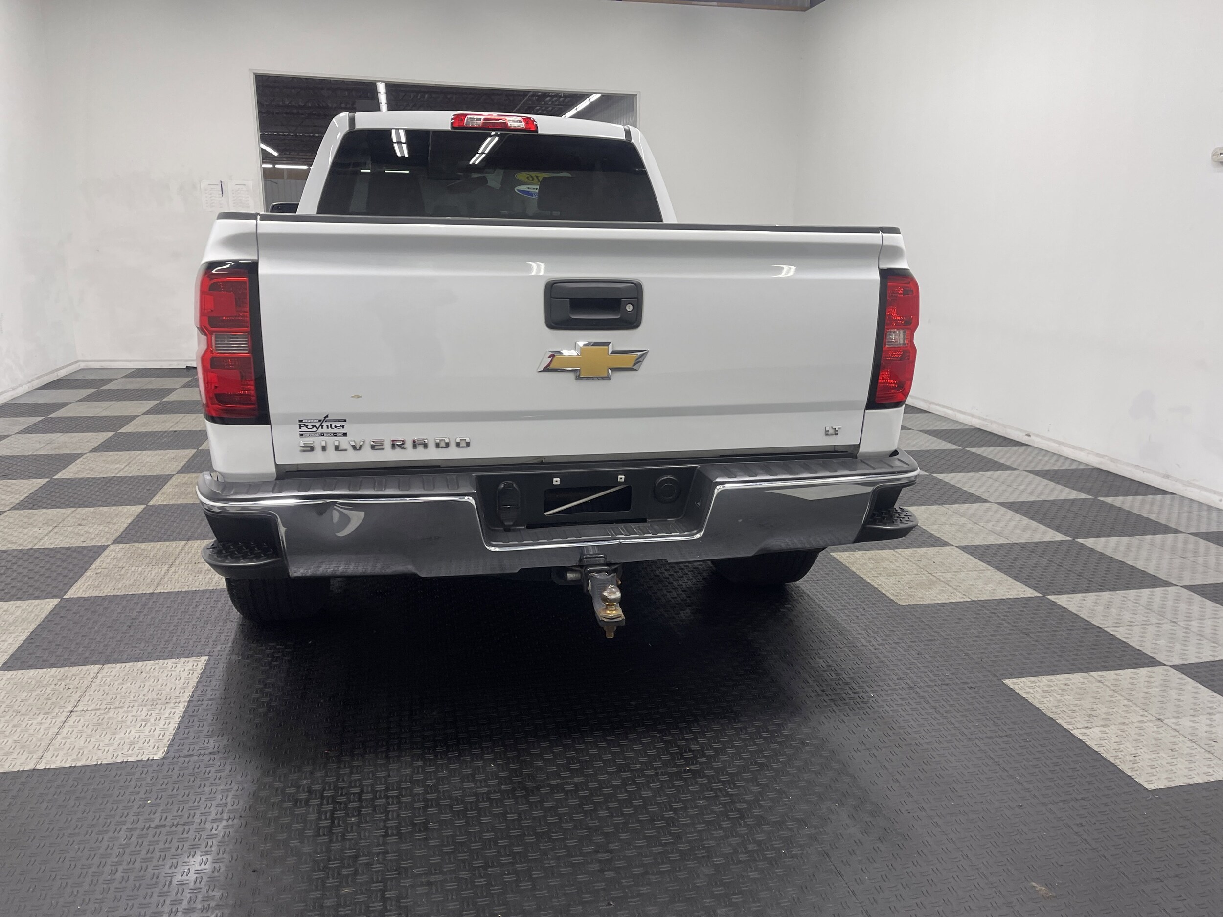 2016 Chevrolet Silverado 1500 LT photo 3