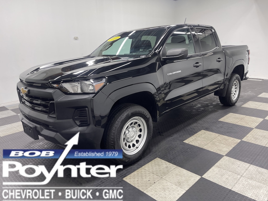Used 2023 Chevrolet Colorado WT Truck Crew Cab