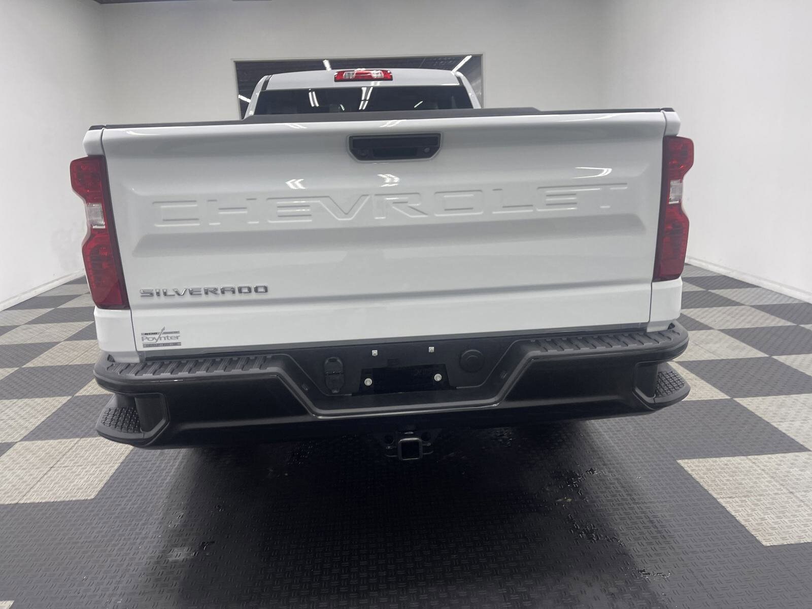 2025 Chevrolet Silverado 1500 photo 3