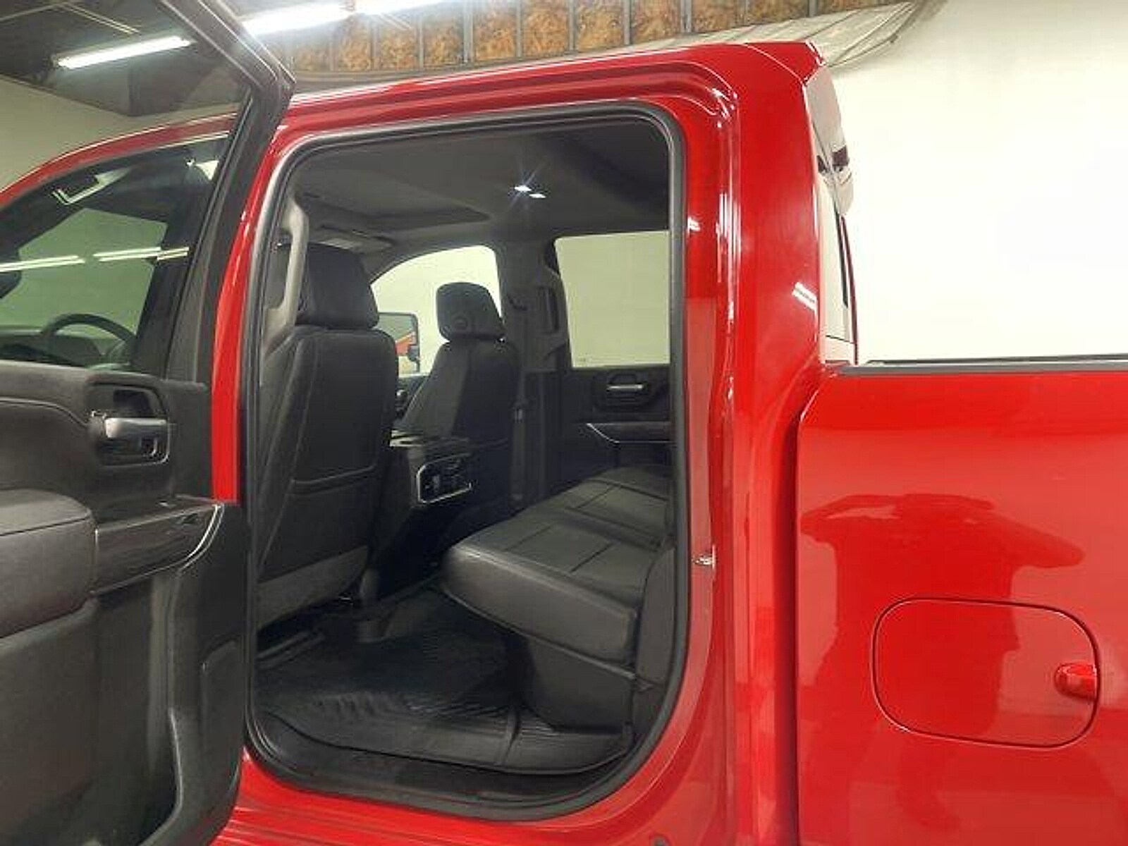 2021 Chevrolet Silverado 2500HD LTZ - Photo 10