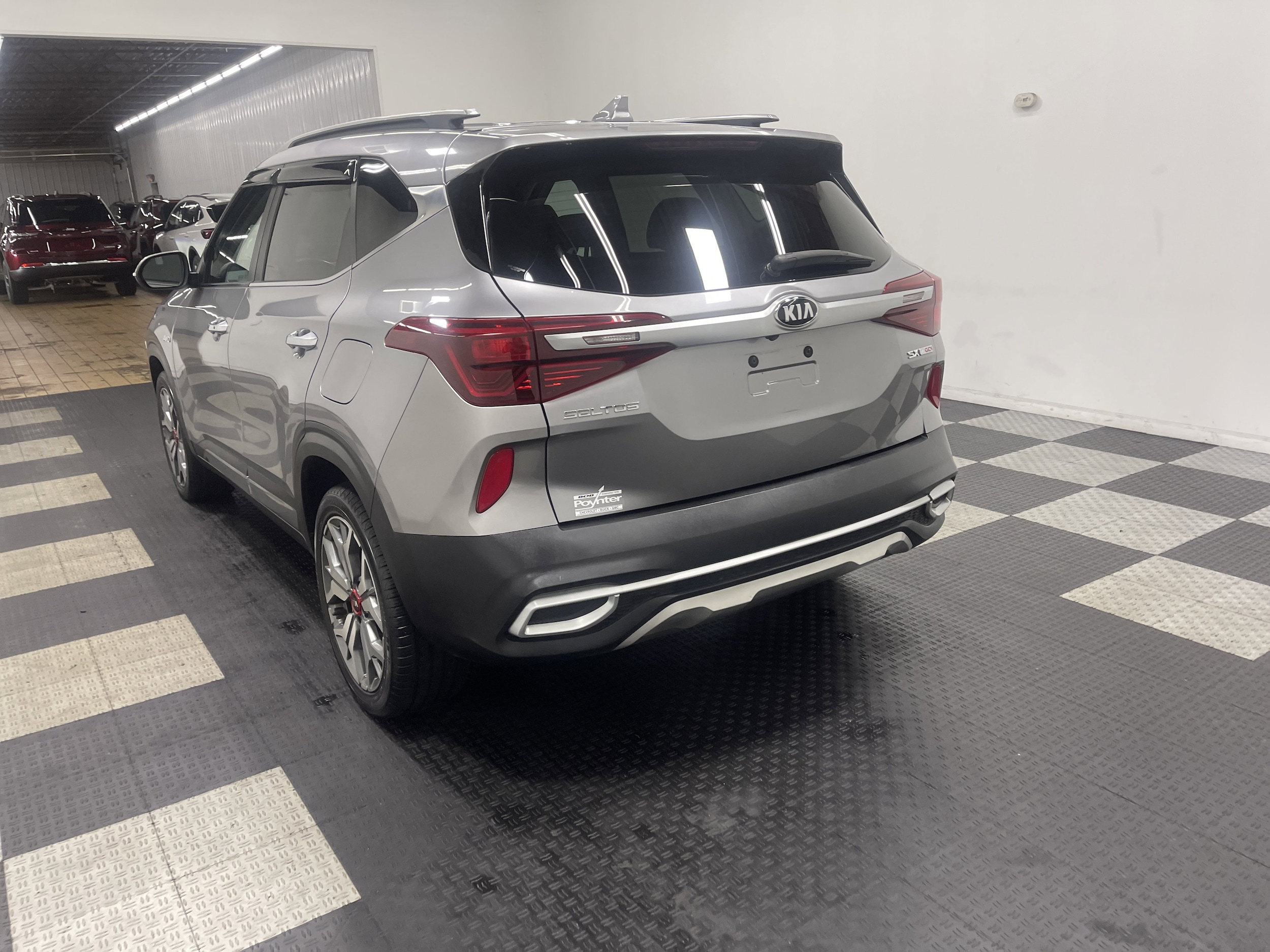 Used 2021 Kia Seltos SX with VIN KNDETCA25M7099538 for sale in Seymour, IN