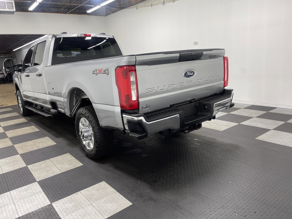Used 2024 Ford F-350 Truck Crew Cab