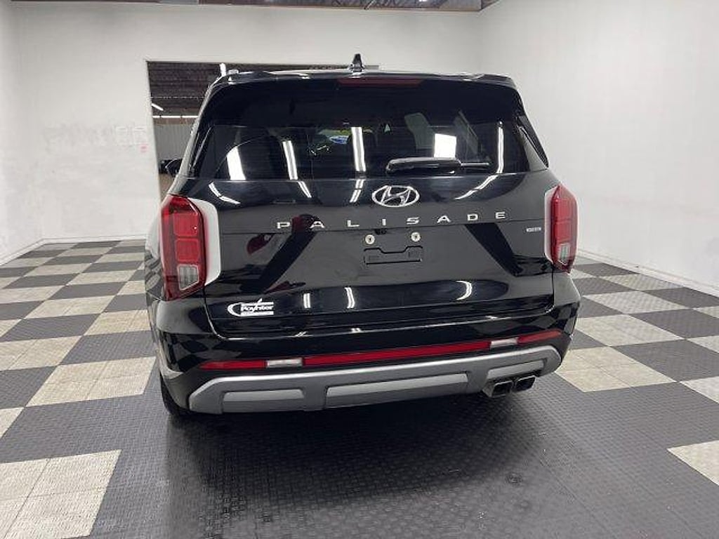 Used 2023 Hyundai Palisade SEL SUV