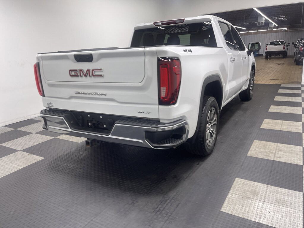 Used 2024 GMC Sierra 1500 SLT Truck