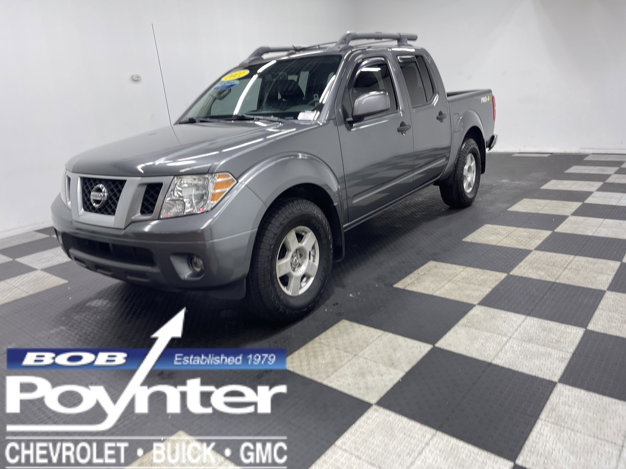 2021 Nissan Frontier PRO-4X Crew Cab 4X4's photo