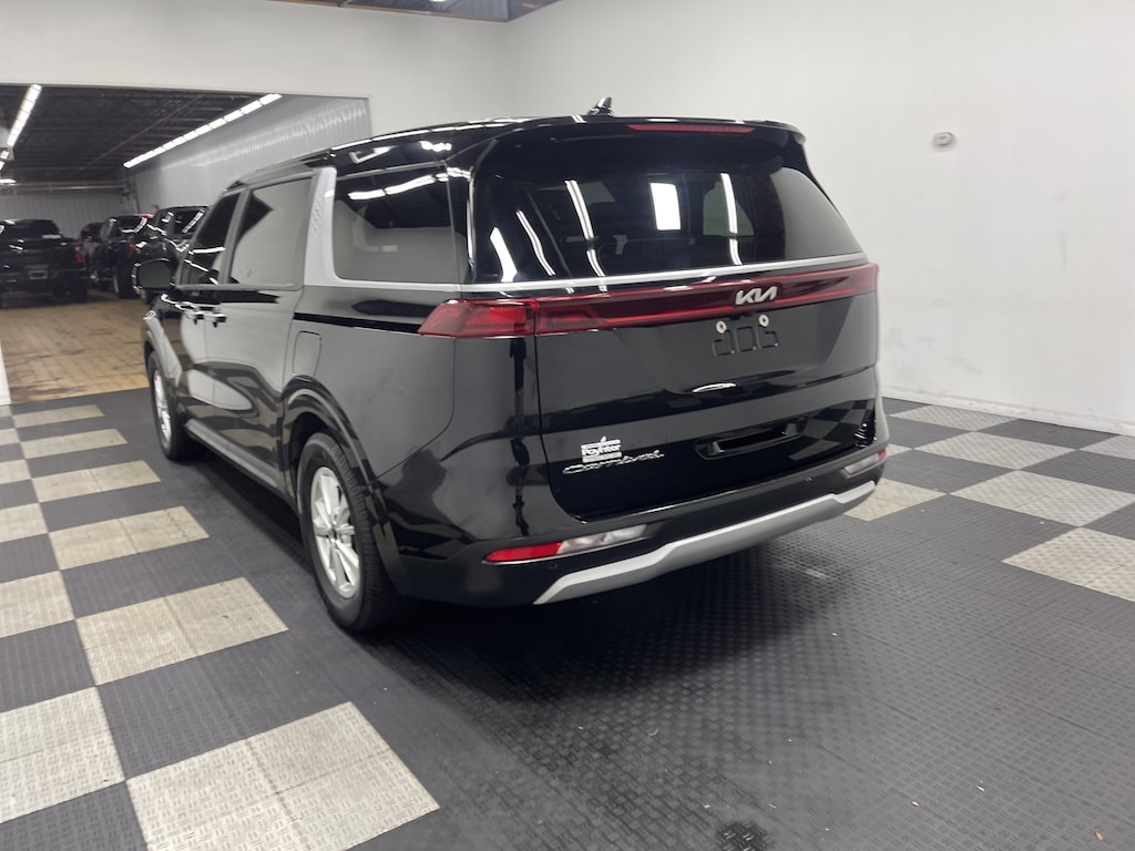 Used 2022 Kia Carnival LXS