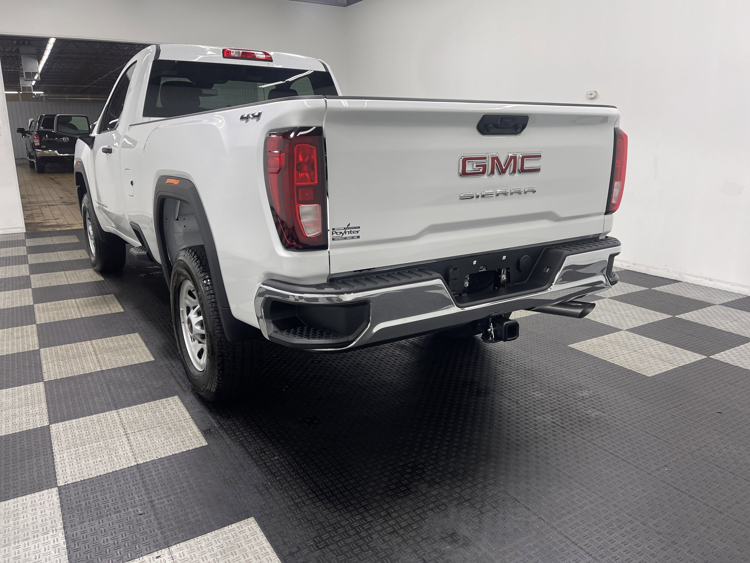 2025 Gmc Sierra 3500 HD Pro photo 2