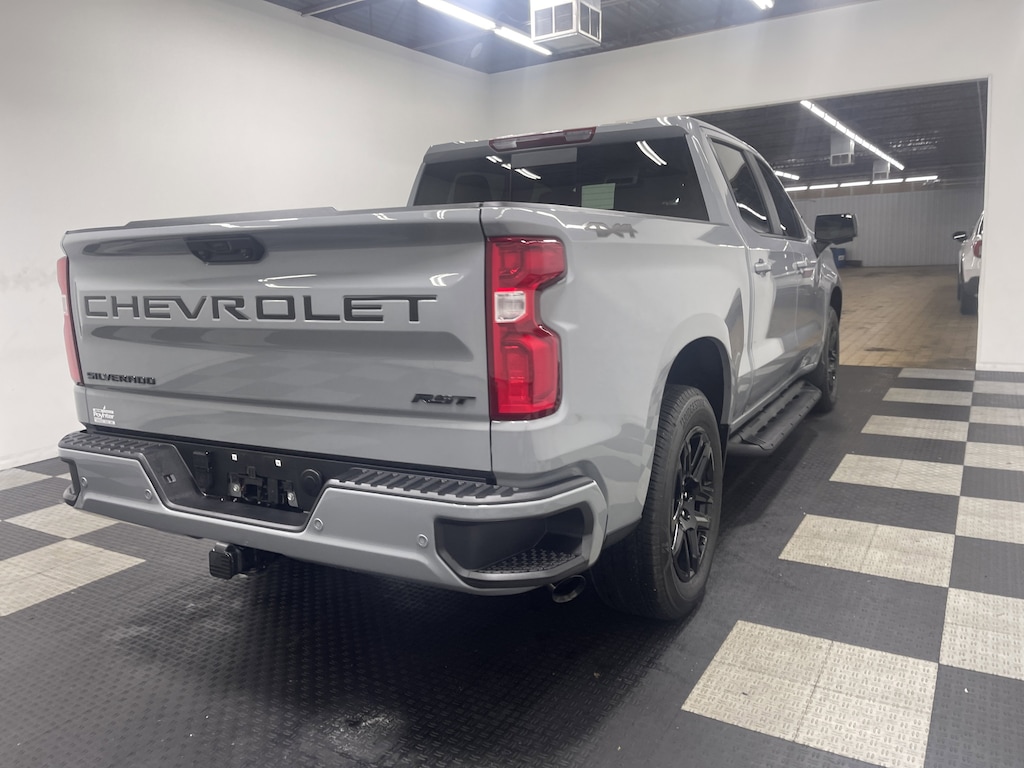 Used 2024 Chevrolet Silverado 1500 RST Truck
