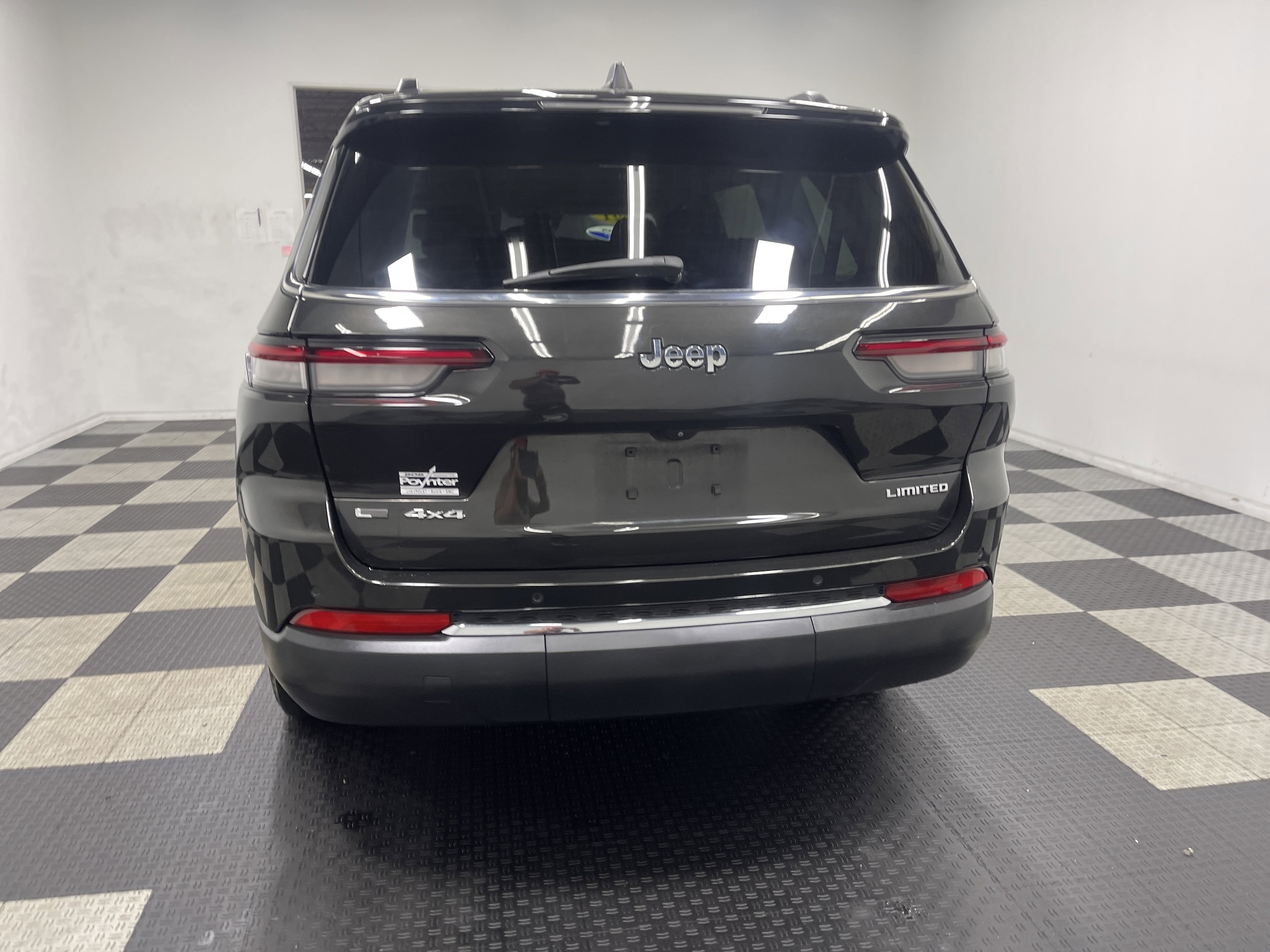 2021 Jeep Grand Cherokee Limited photo 2