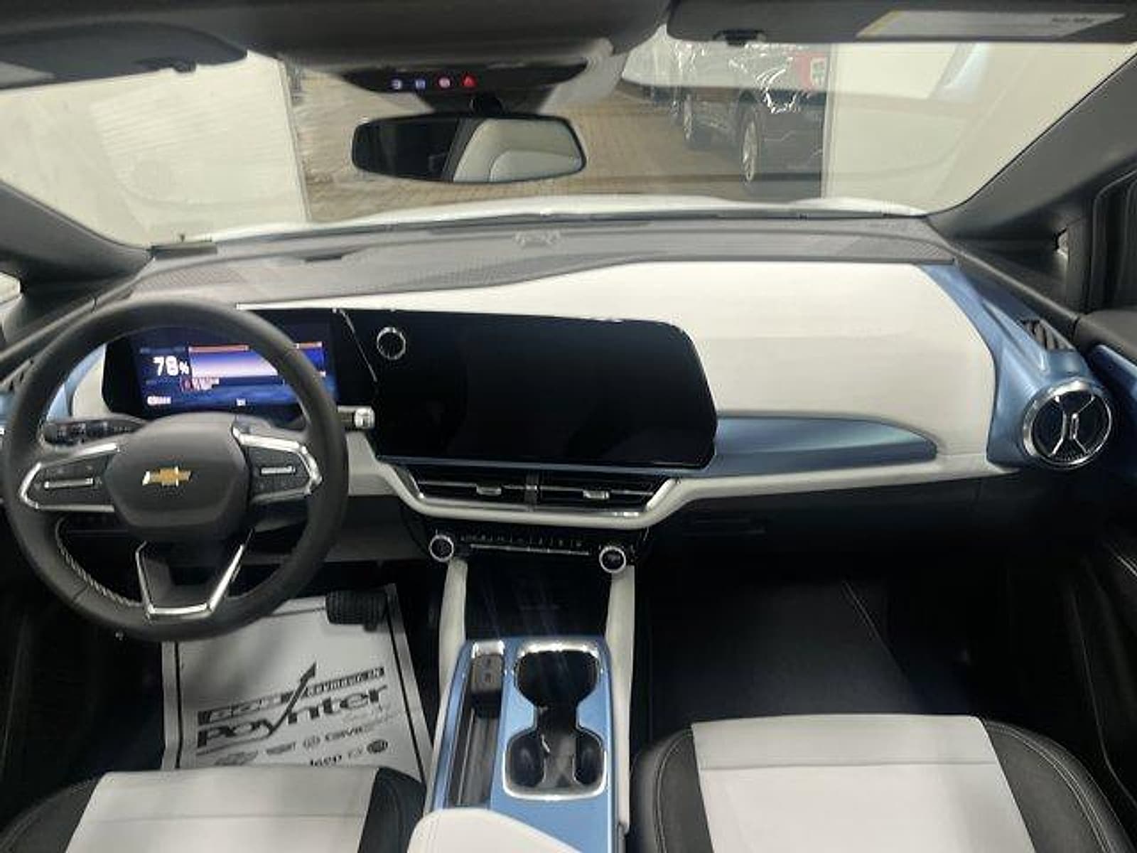 2026 Chevrolet Equinox EV 2LT - Photo 17