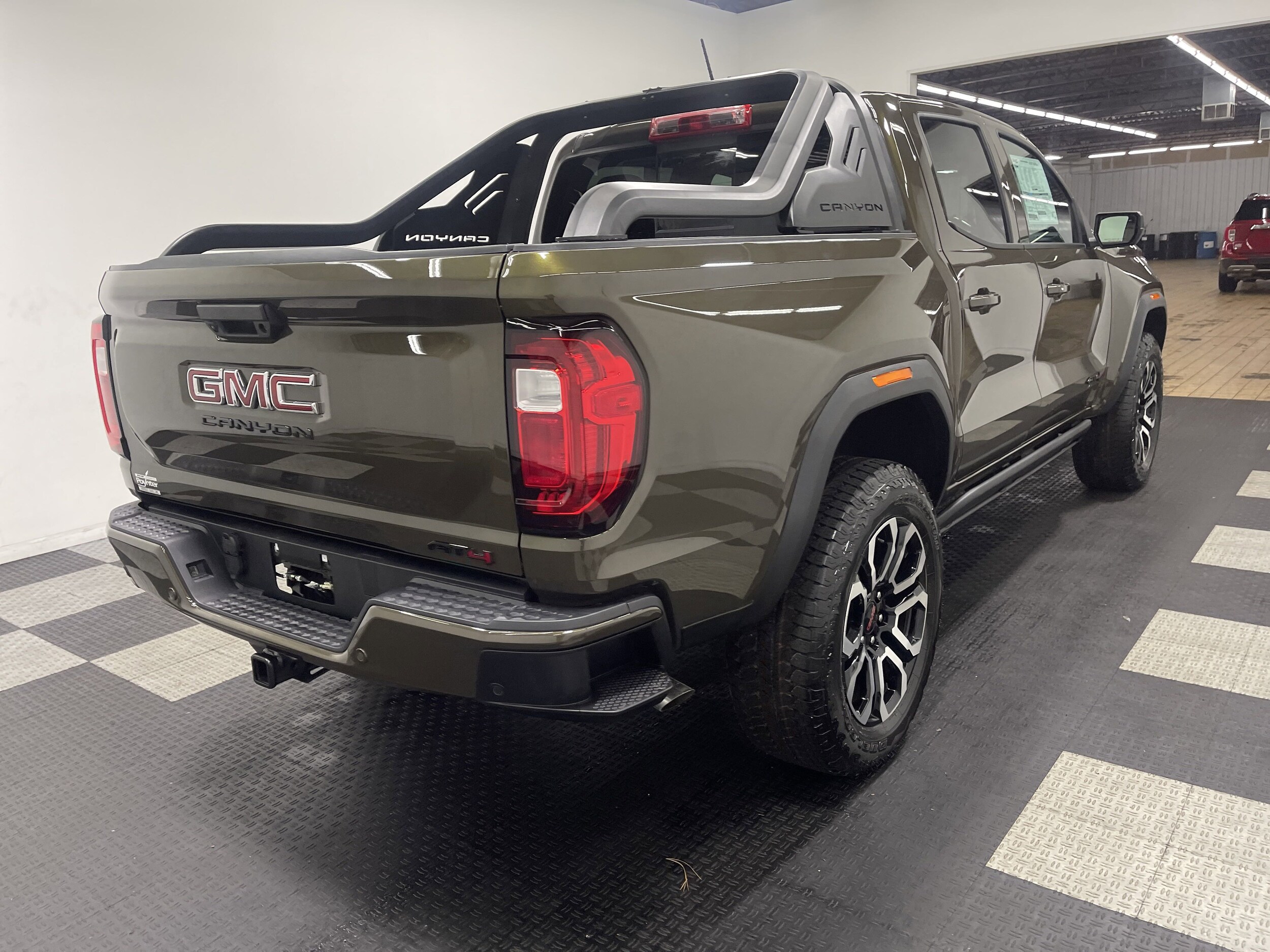 2025 Gmc Canyon AT4 photo 3