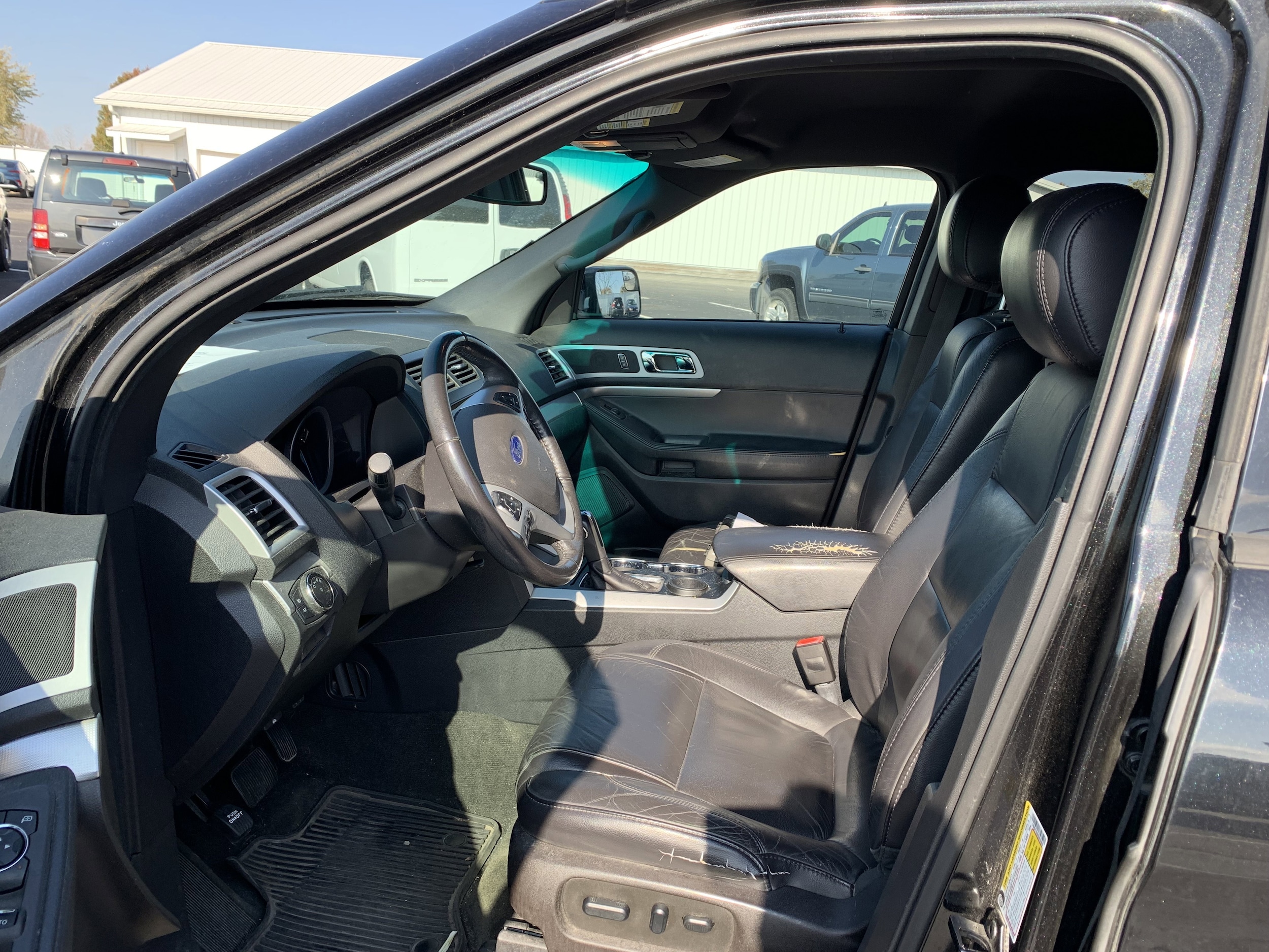 Used 2014 Ford Explorer XLT with VIN 1FM5K7D8XEGB78050 for sale in Seymour, IN