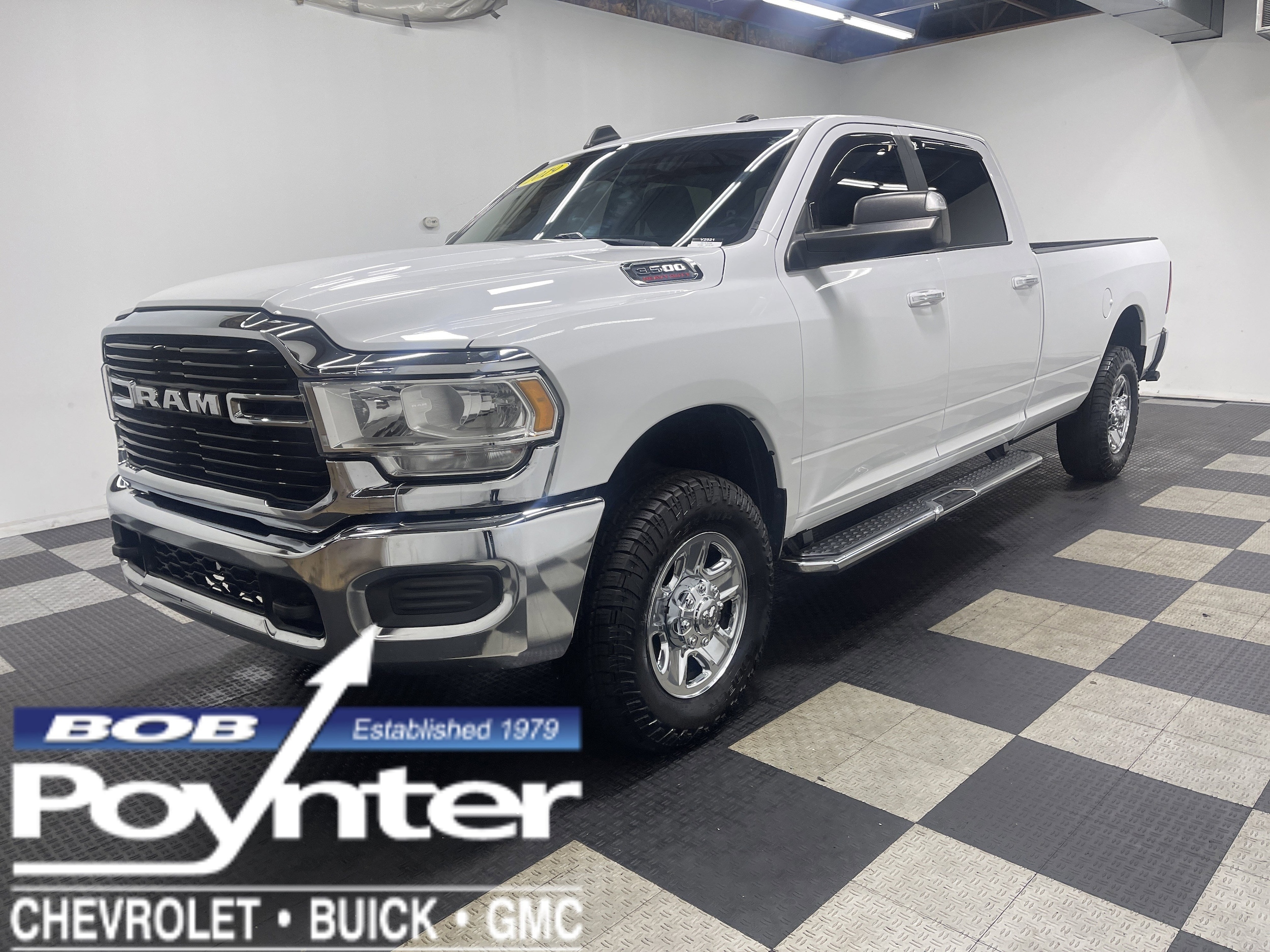 2019 RAM 3500 Big Horn 4X4 Crew Cab LWB's photo
