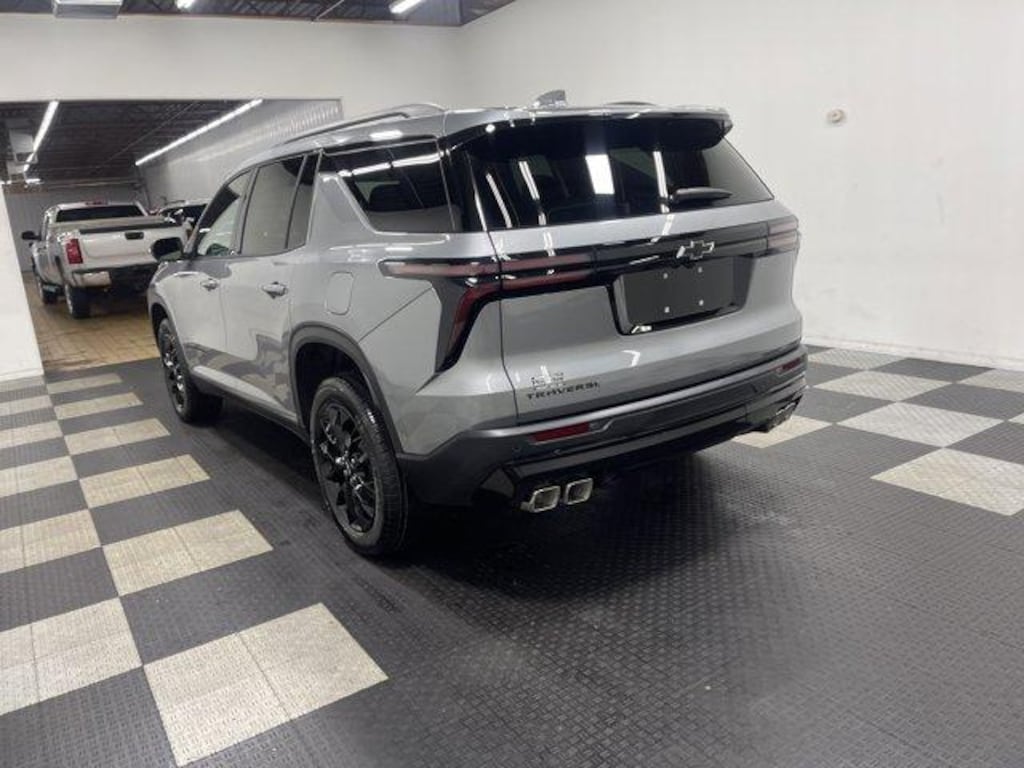 New 2026 Chevrolet Traverse LT SUV