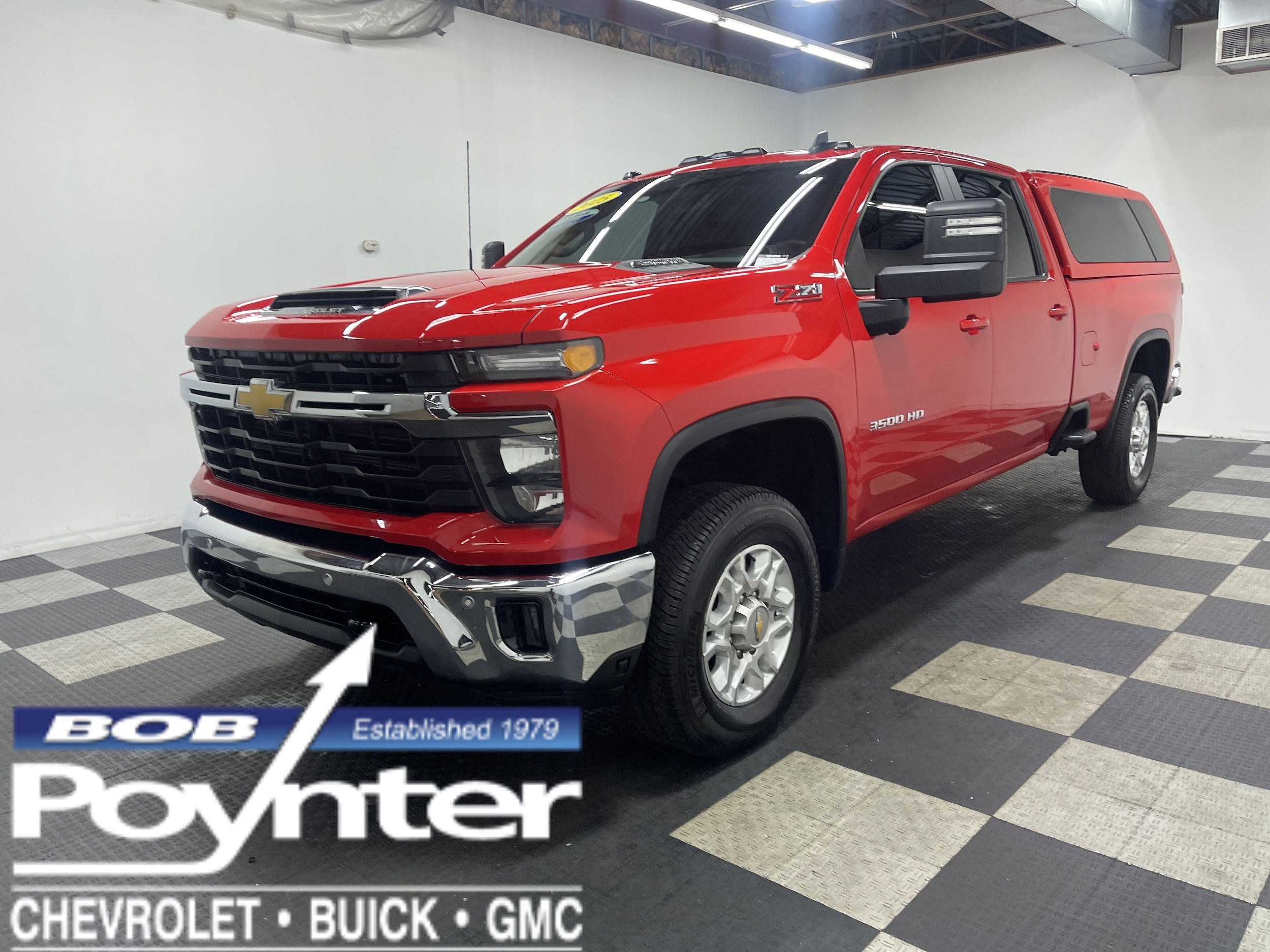 2025 Chevrolet Silverado 3500HD LT's photo