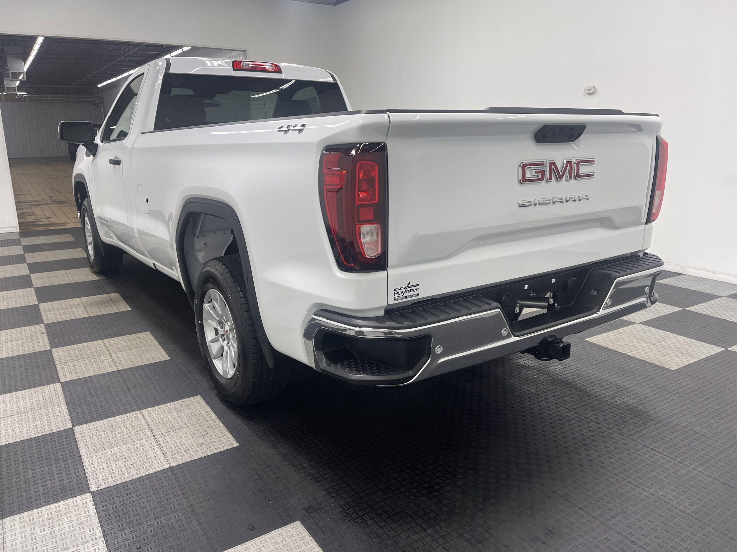 2025 Gmc Sierra 1500 Pro photo 2