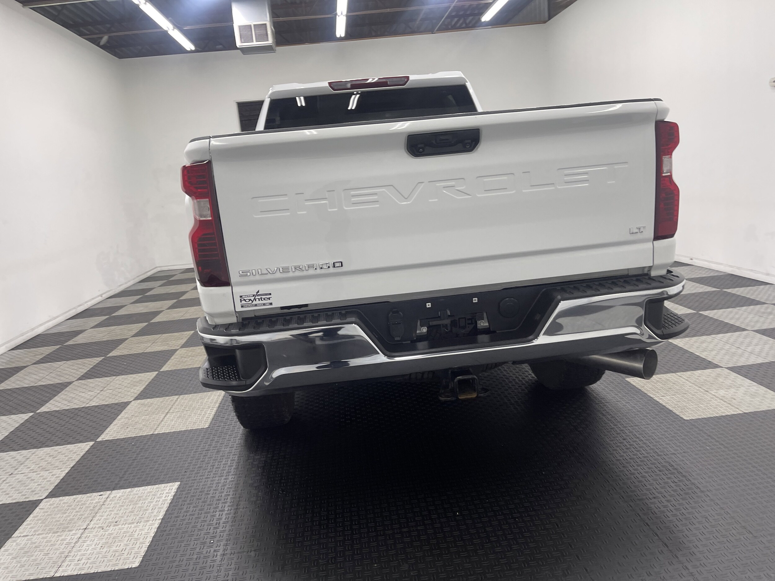 2024 Chevrolet Silverado 2500HD LT photo 3