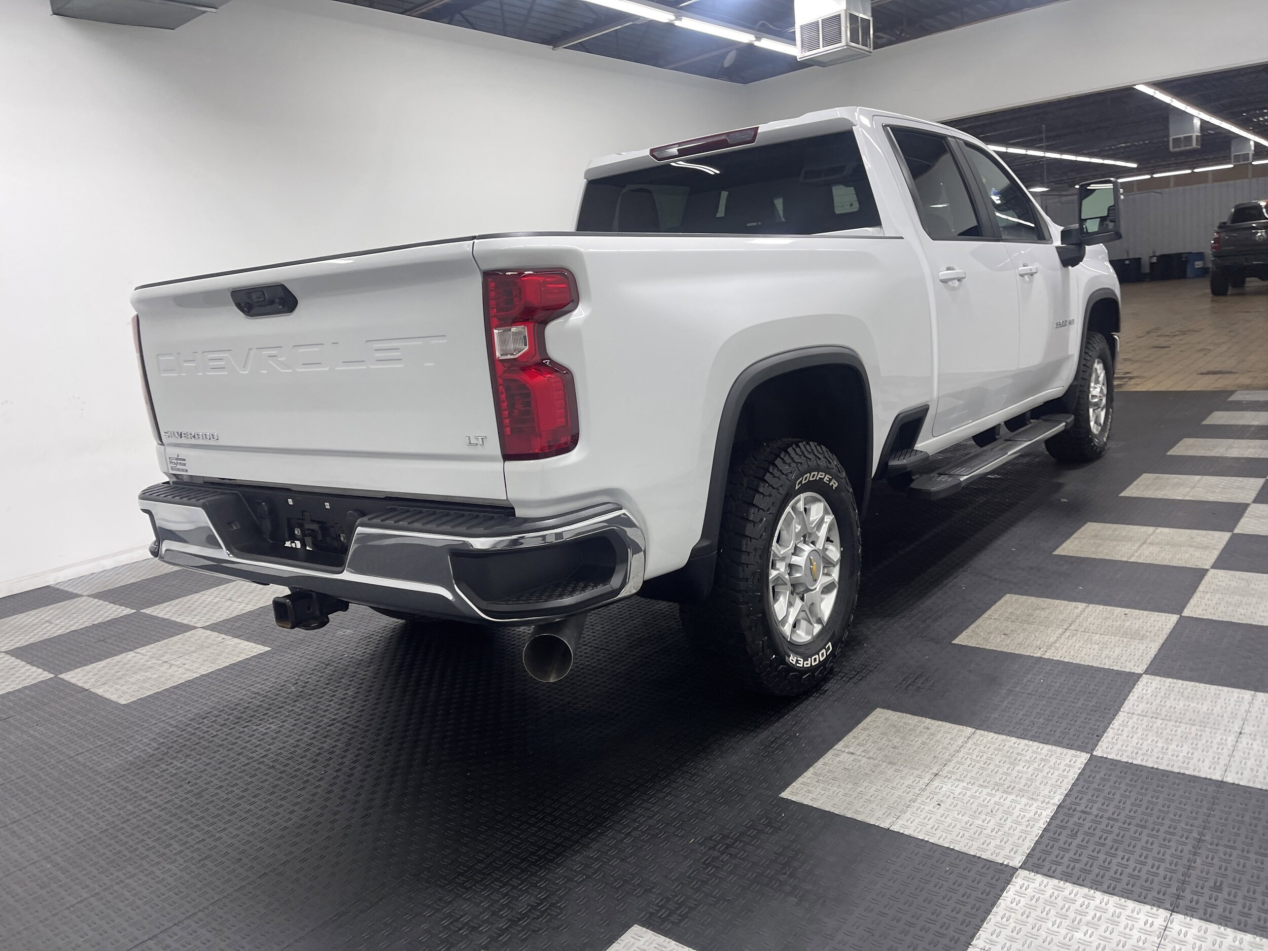 2024 Chevrolet Silverado 2500HD LT photo 4