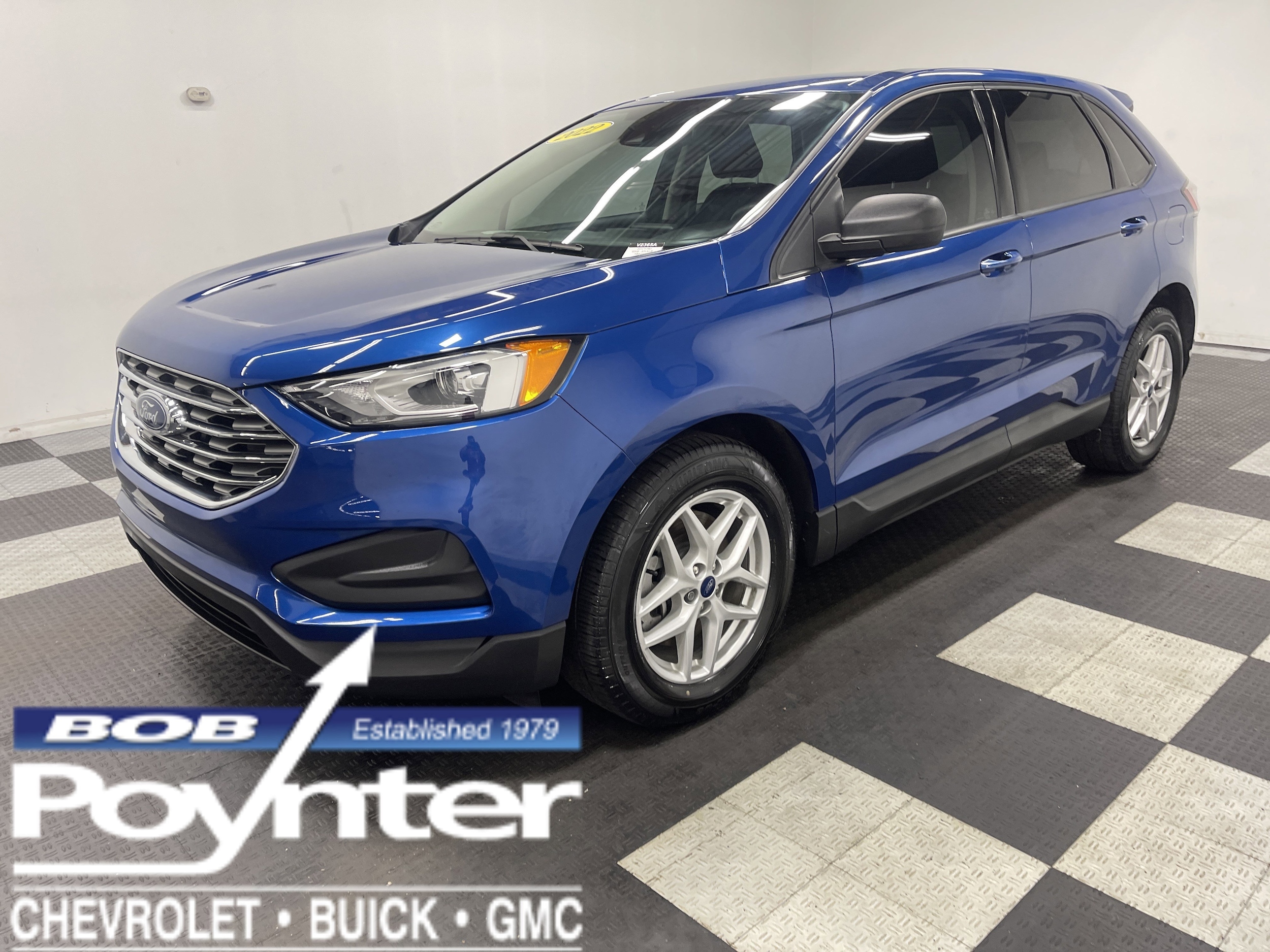 2022 Ford Edge SE