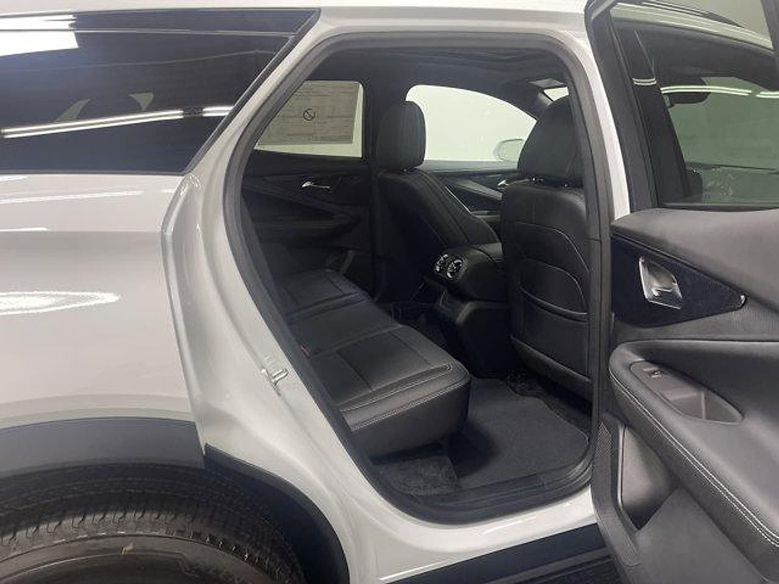 2026 Chevrolet Blazer EV LT - Photo 15