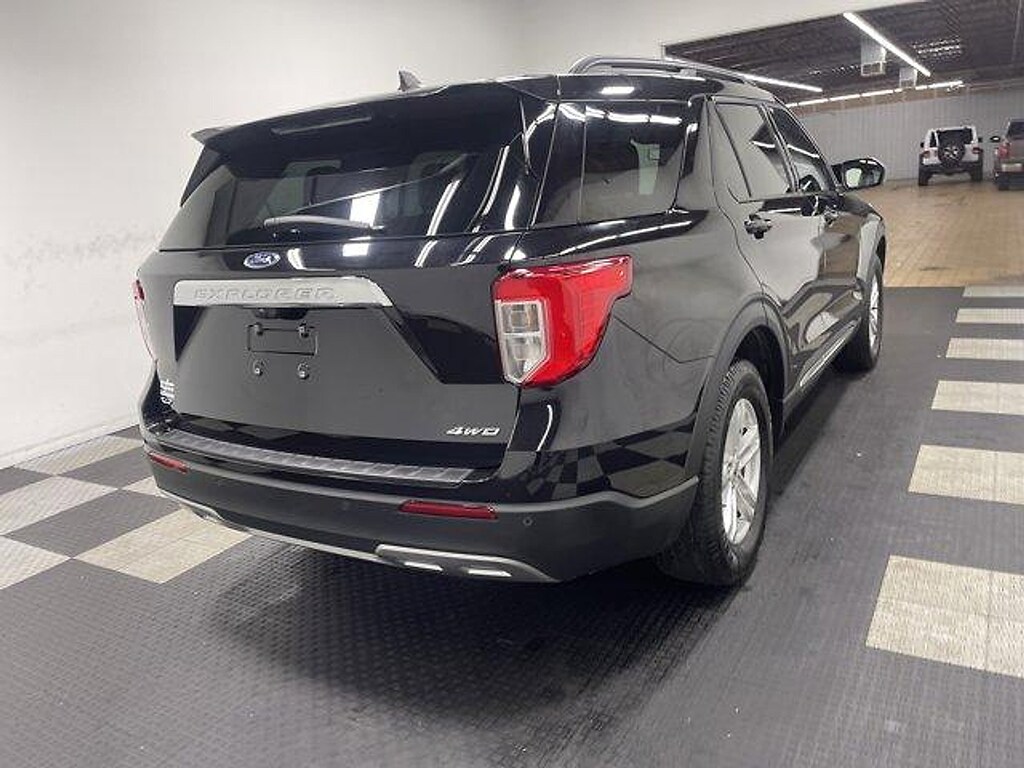 Used 2022 Ford Explorer XLT SUV