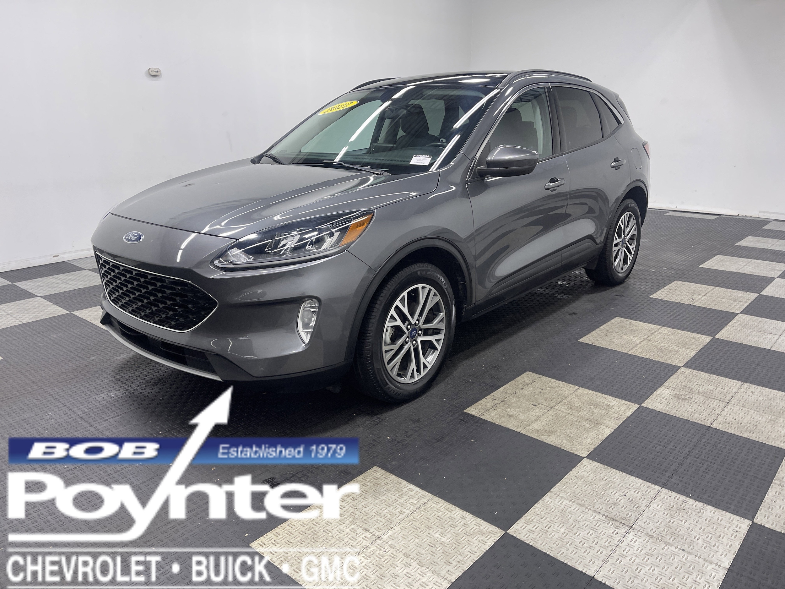 2022 Ford Escape SEL's photo