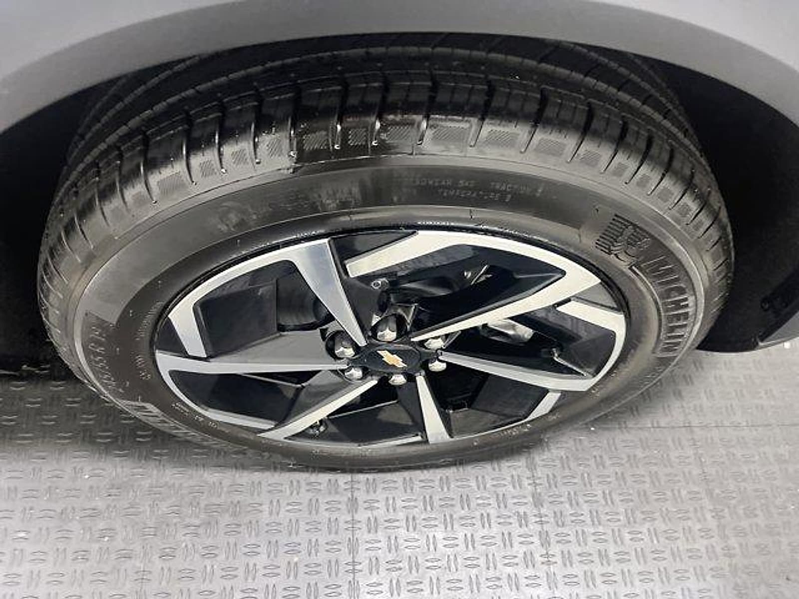 2026 Chevrolet Equinox EV 2LT - Photo 20