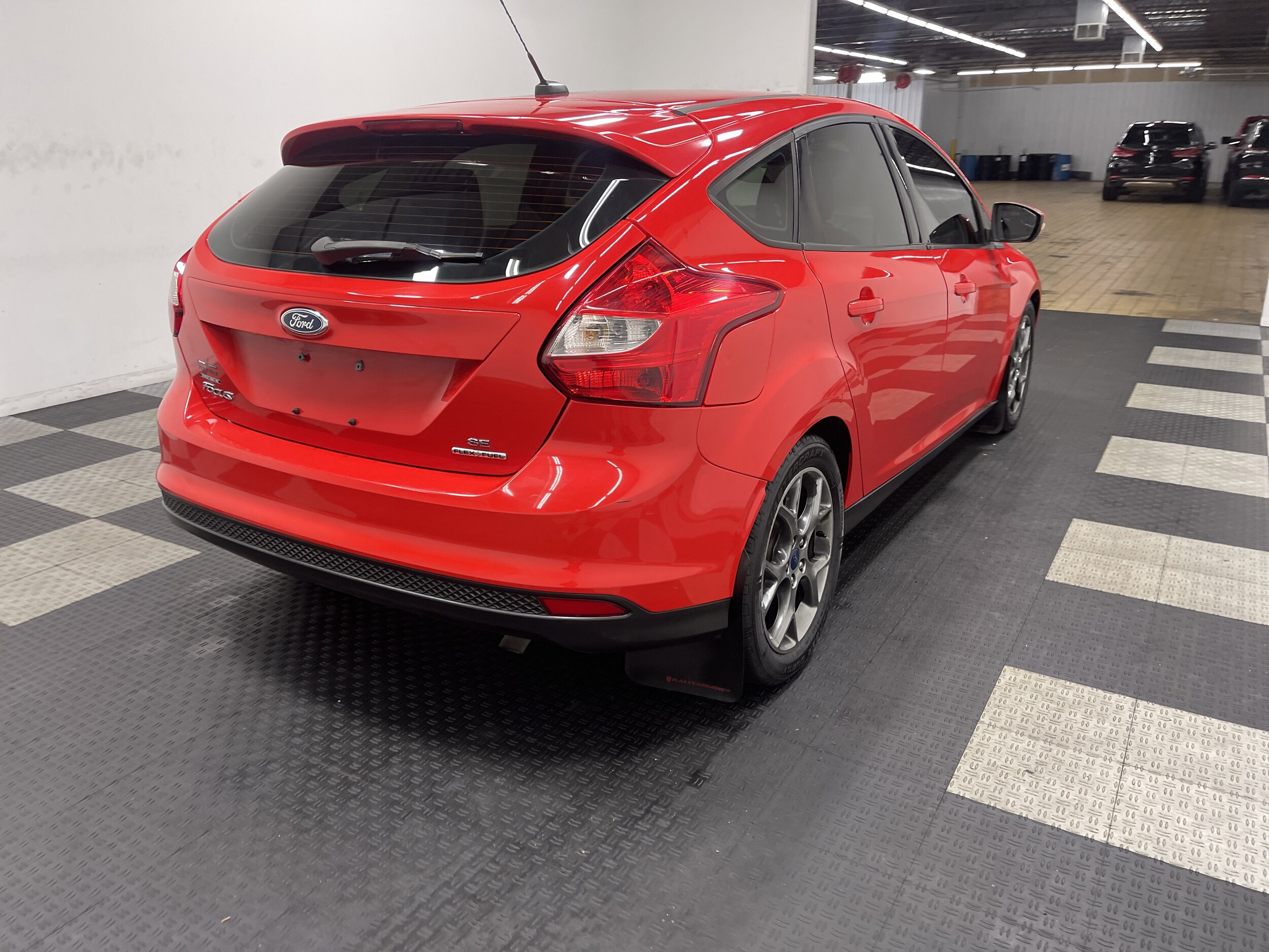 2014 Ford Focus SE photo 4