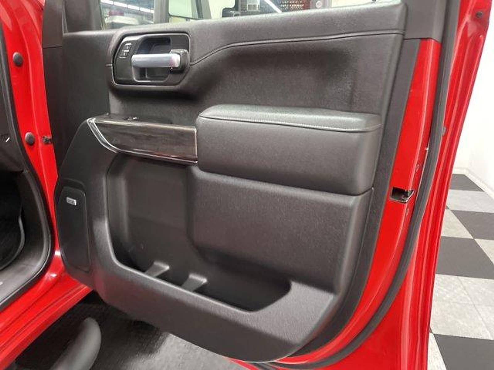 2021 Chevrolet Silverado 2500HD LTZ - Photo 17