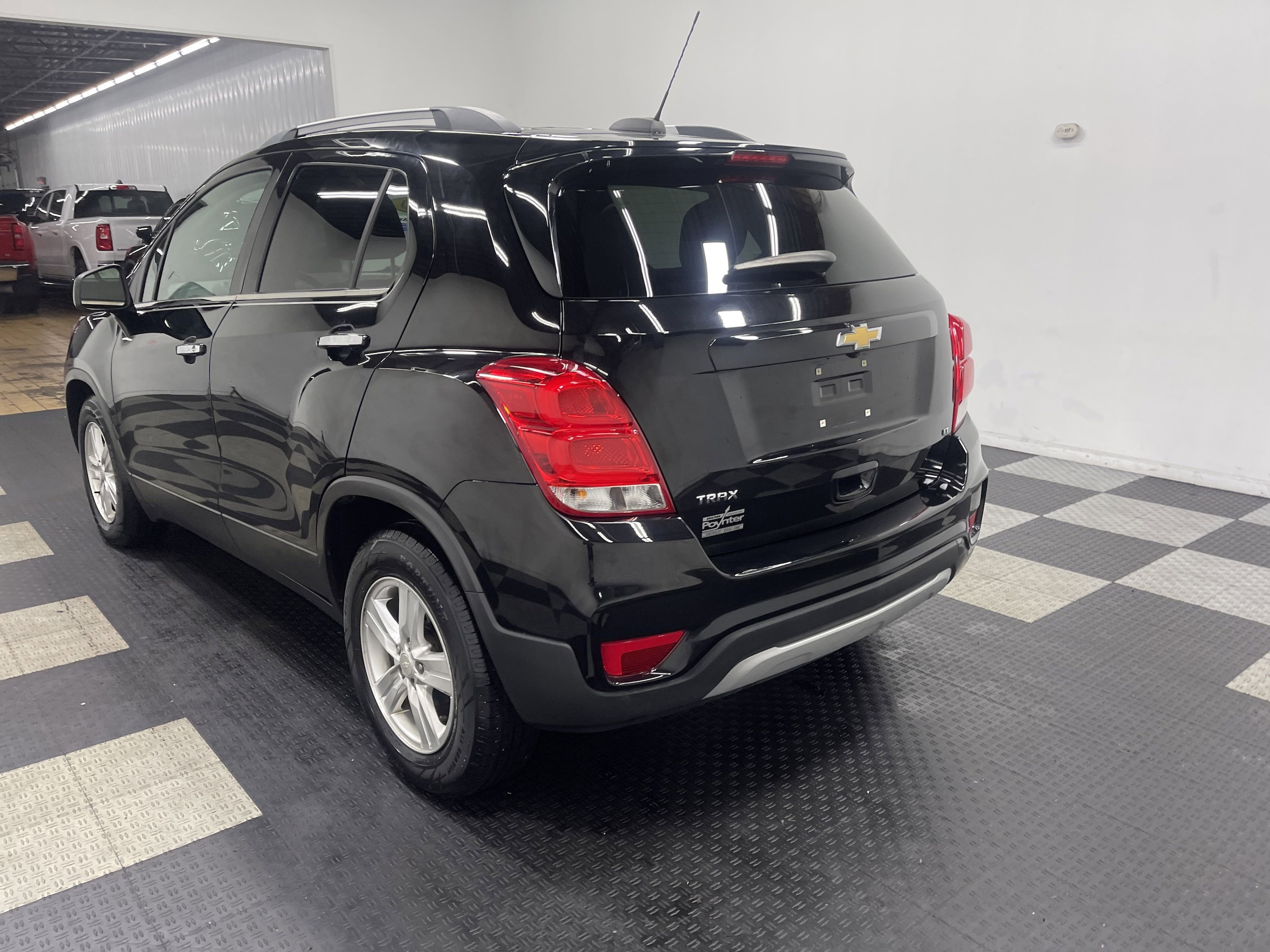 Used 2020 Chevrolet Trax LT with VIN 3GNCJLSB9LL309345 for sale in Seymour, IN