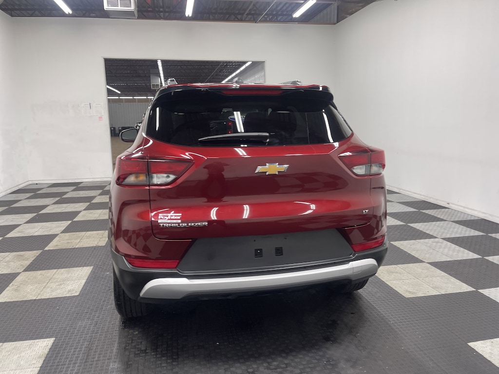 Used 2025 Chevrolet Trailblazer LT SUV
