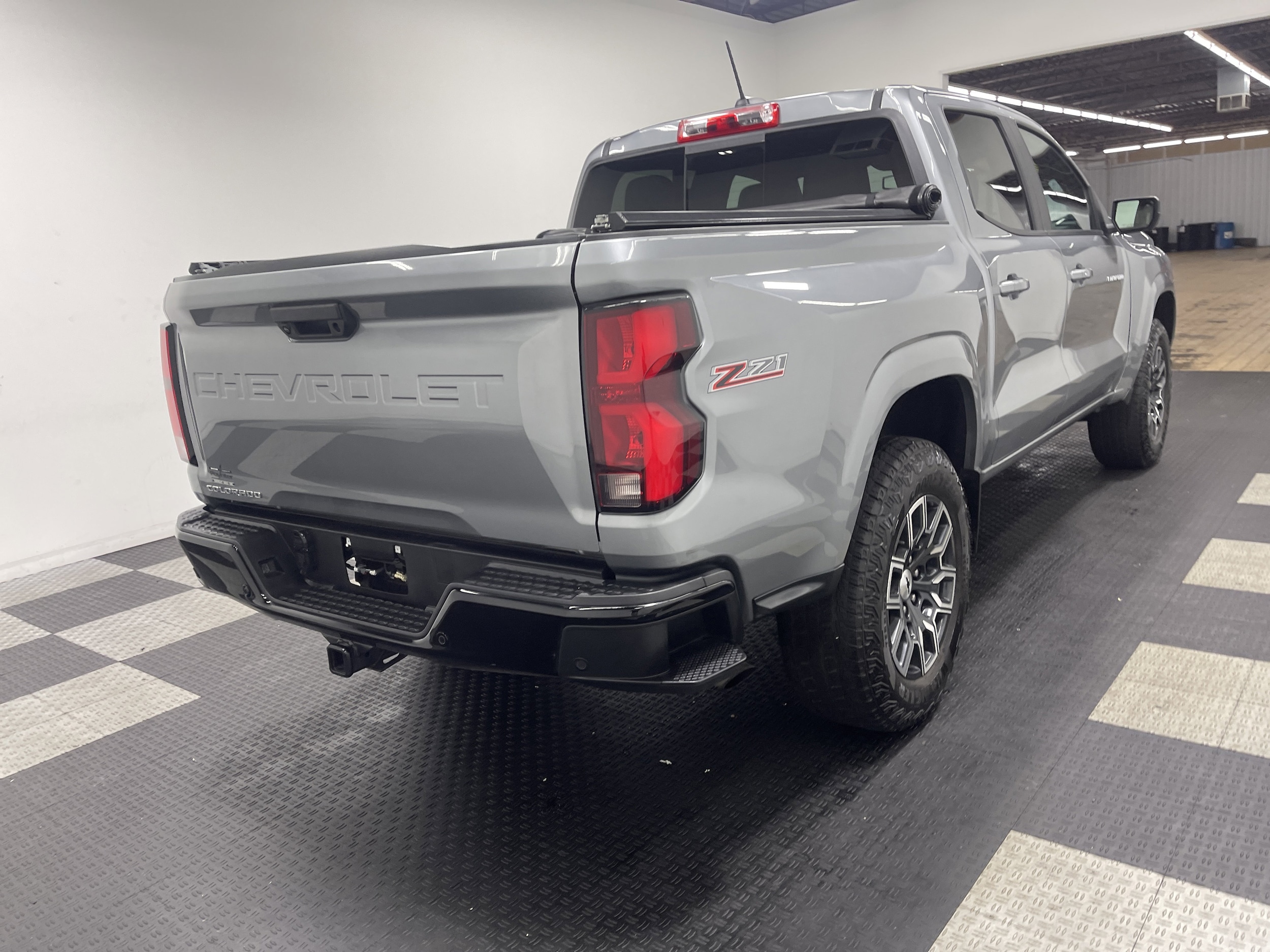 2023 Chevrolet Colorado Z71 photo 4
