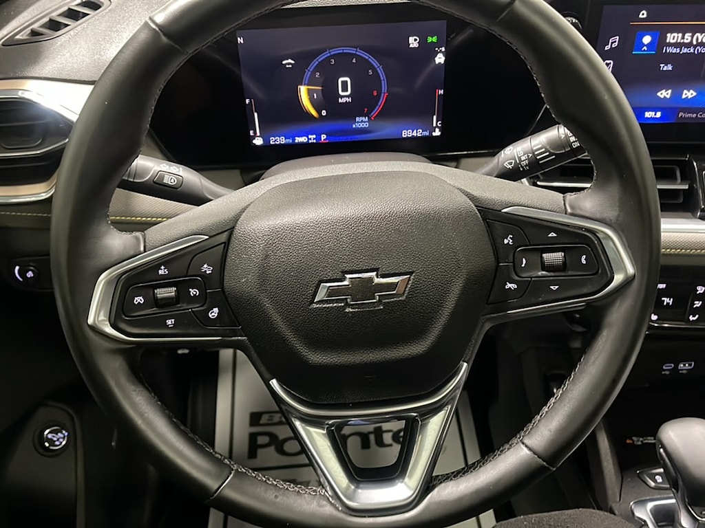 Used 2025 Chevrolet Trailblazer Activ SUV