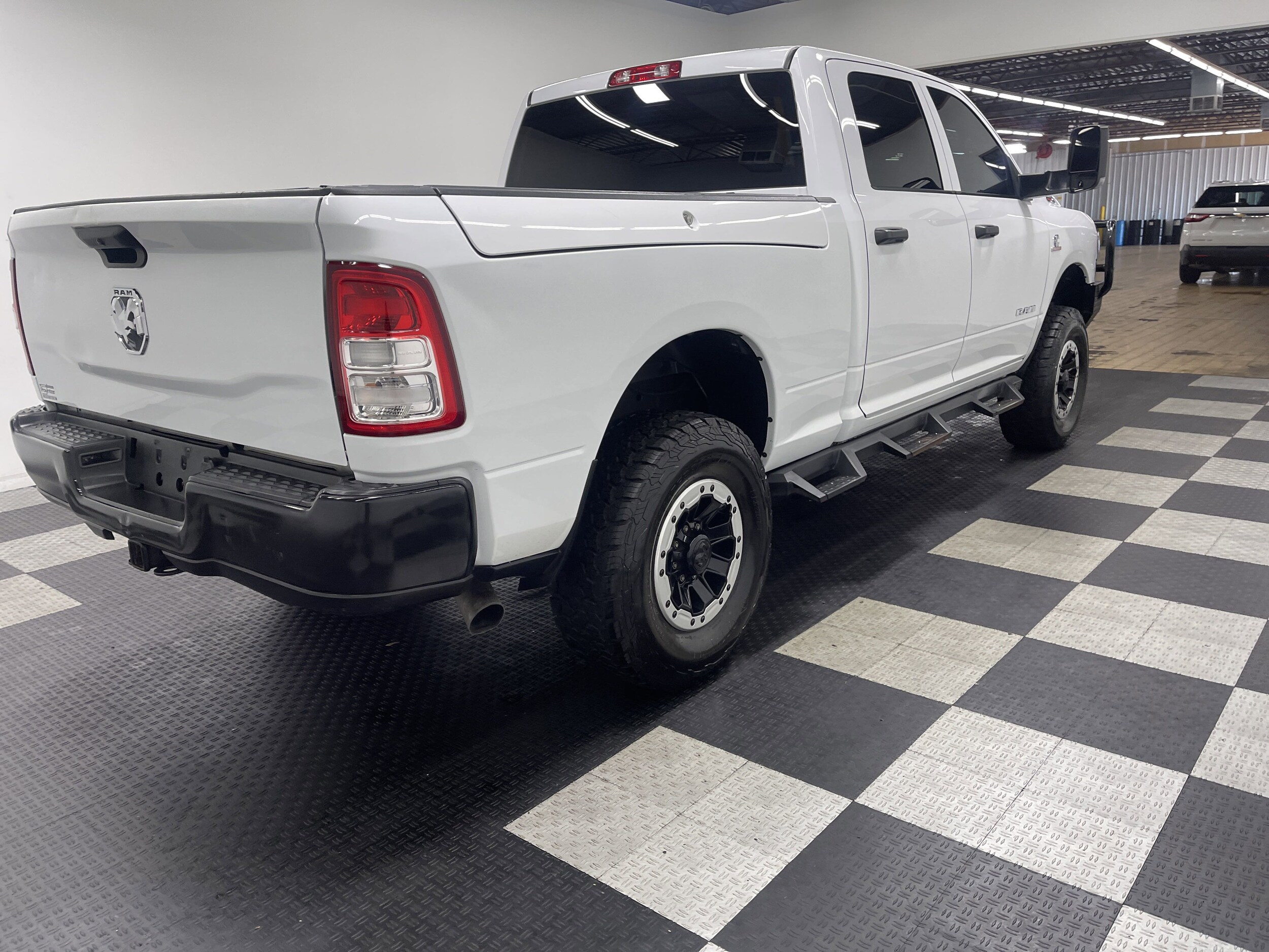 2022 Ram 3500 Tradesman photo 4